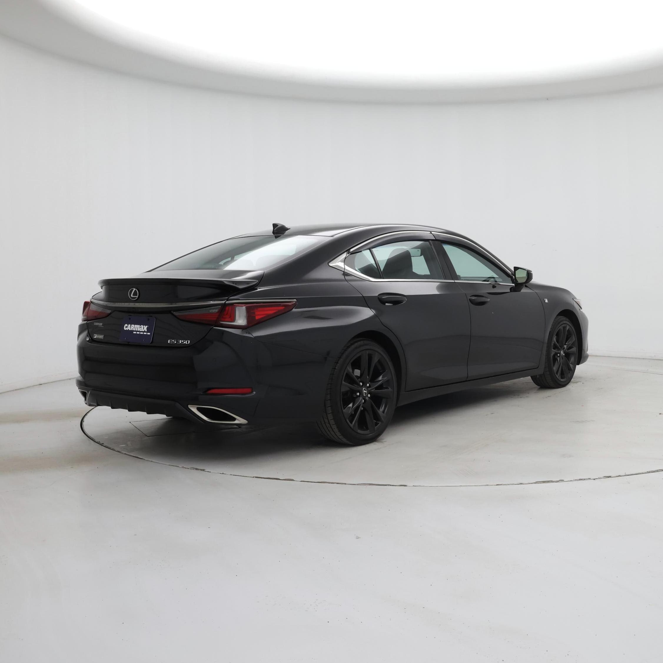 Thumbnail: 2020 Lexus ES - 8