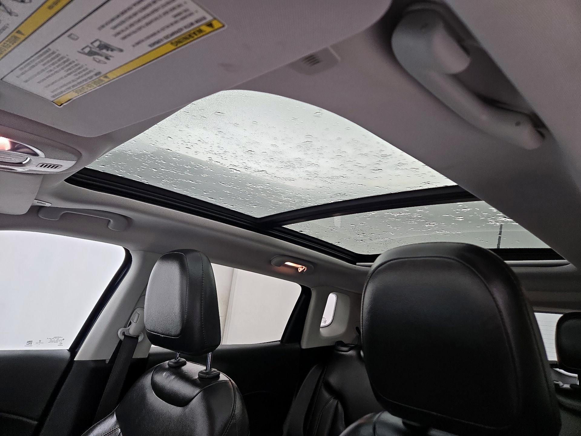 Thumbnail: 2018 Jeep Compass - 20