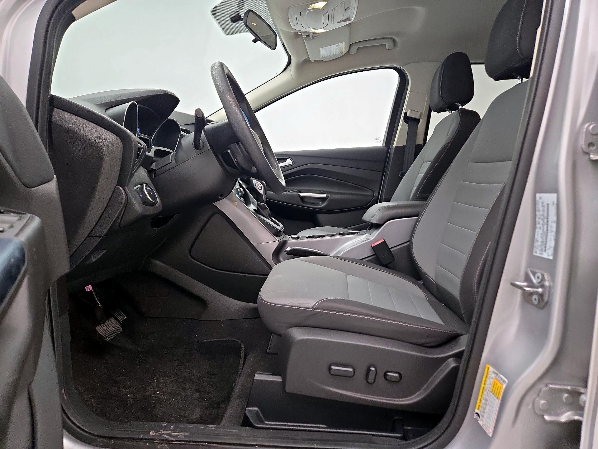 Thumbnail: 2016 Ford Escape - 11