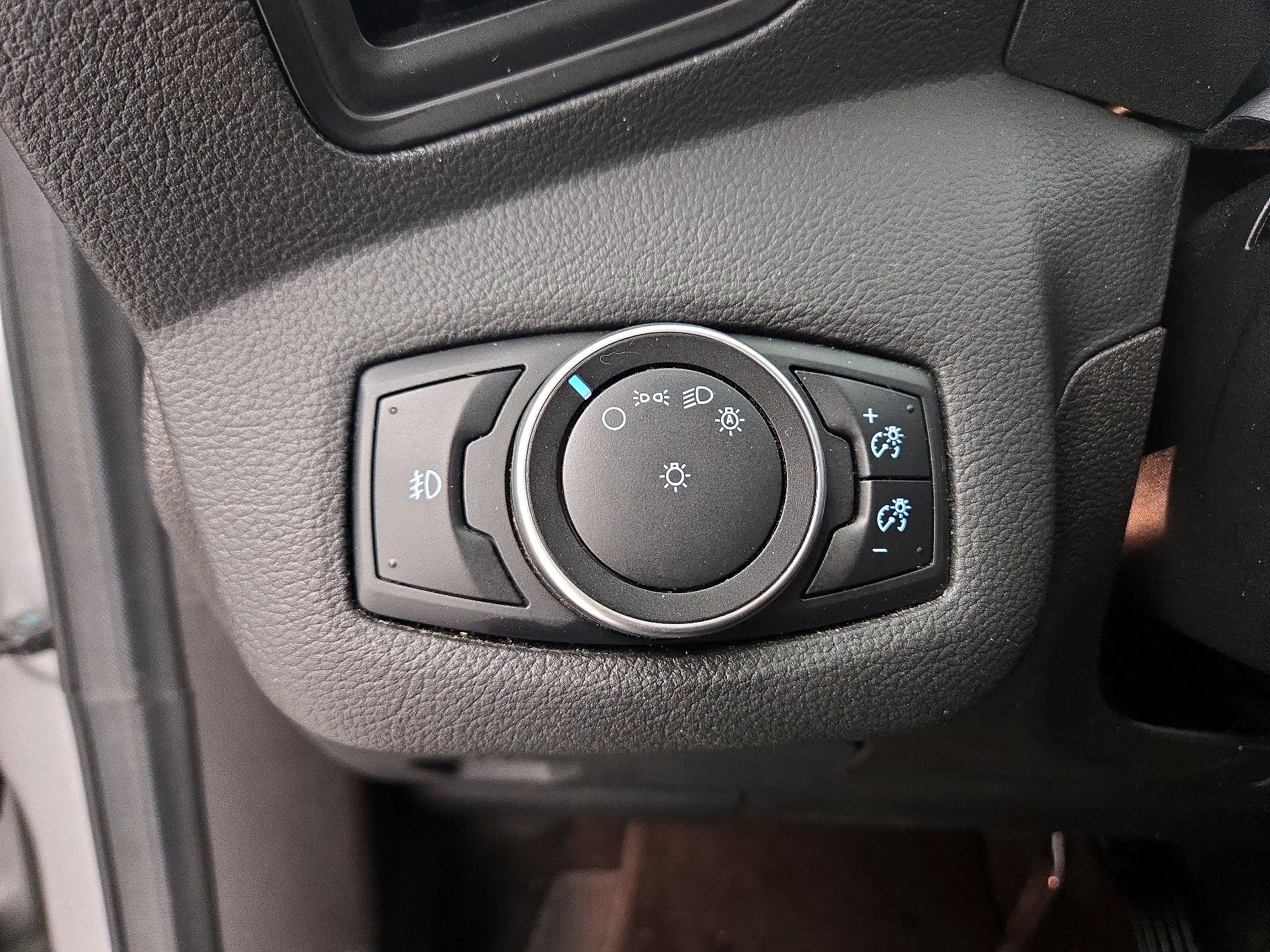 Thumbnail: 2016 Ford Escape - 13