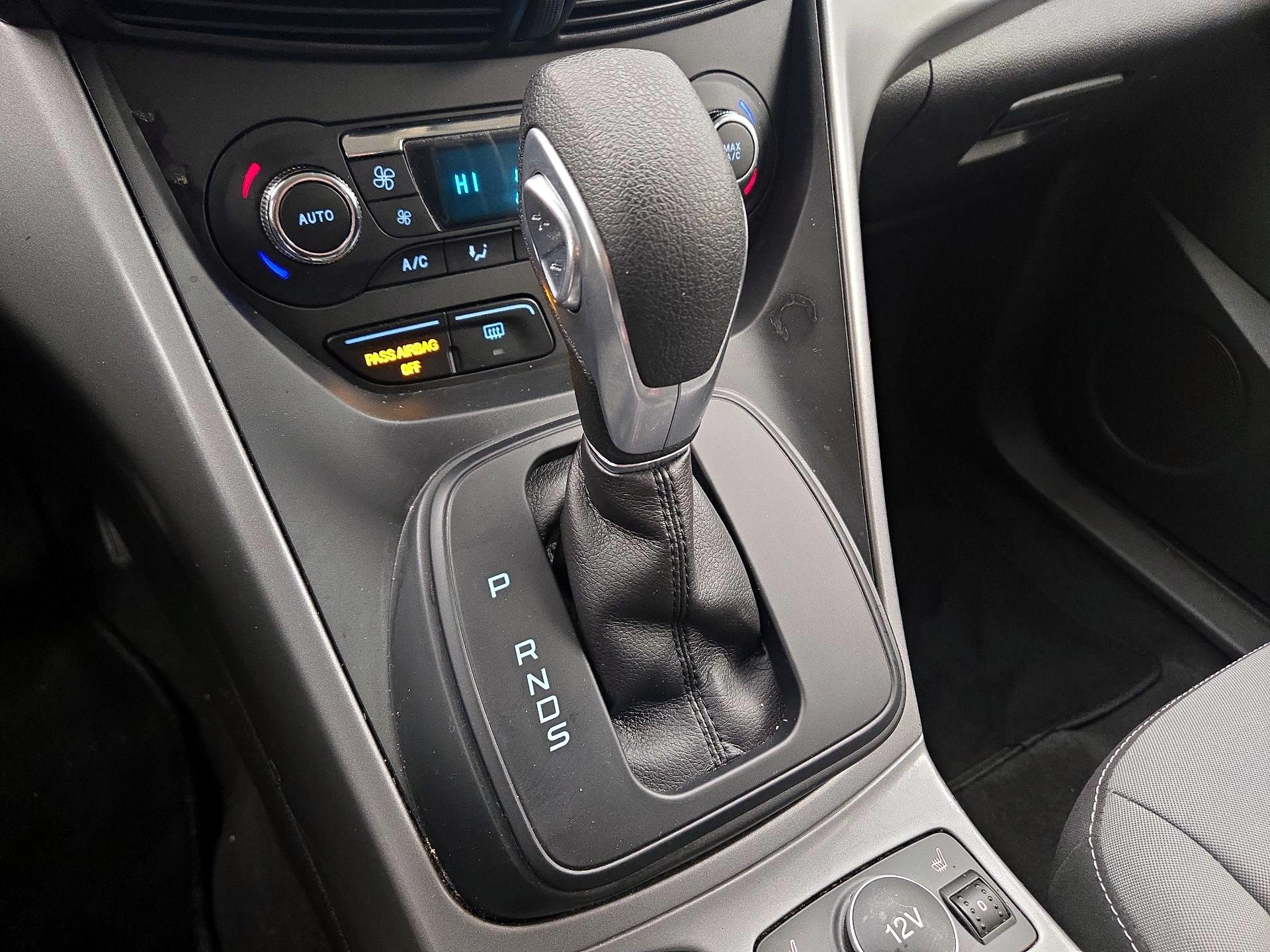 Thumbnail: 2016 Ford Escape - 17