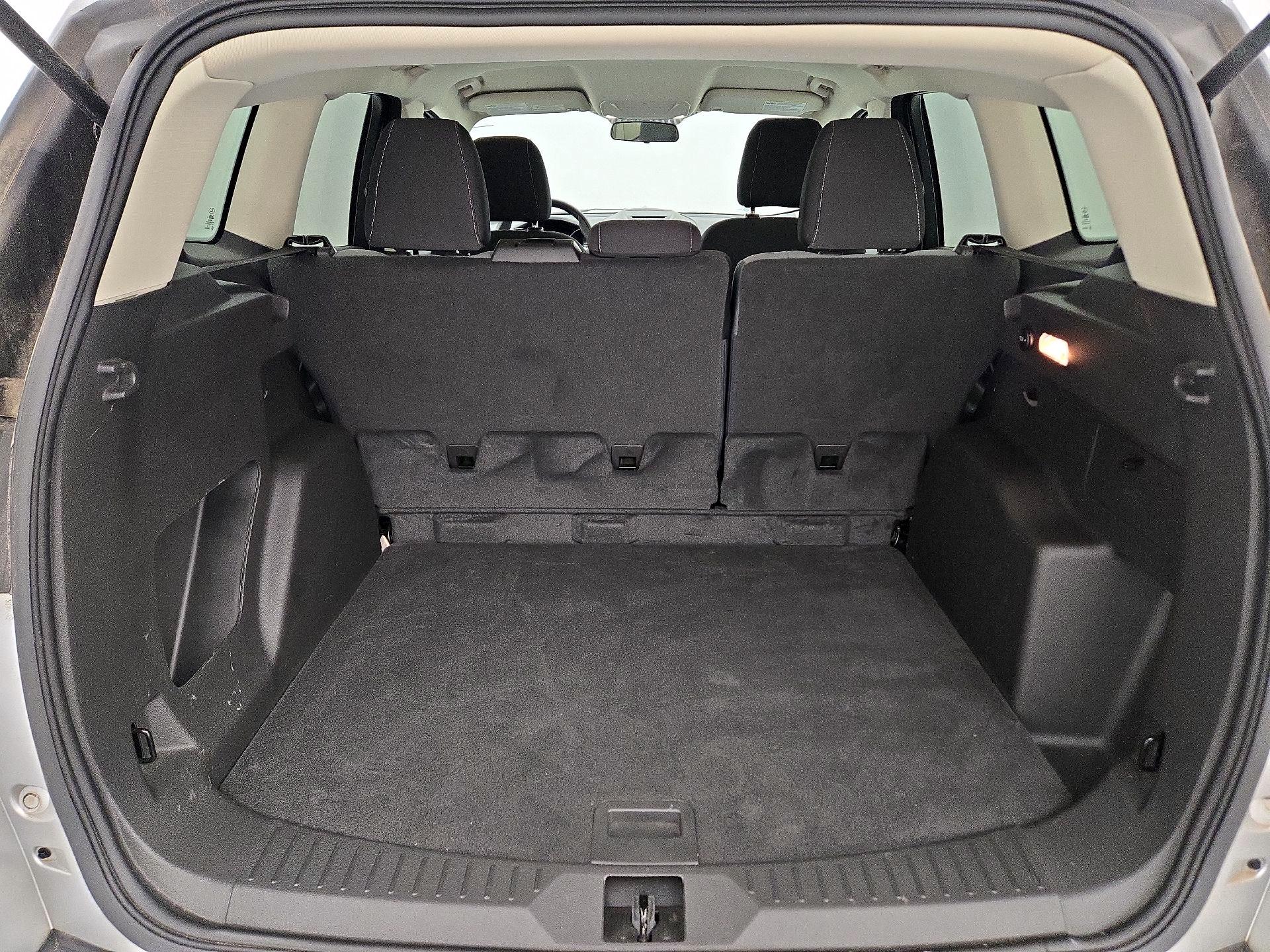 Thumbnail: 2016 Ford Escape - 20