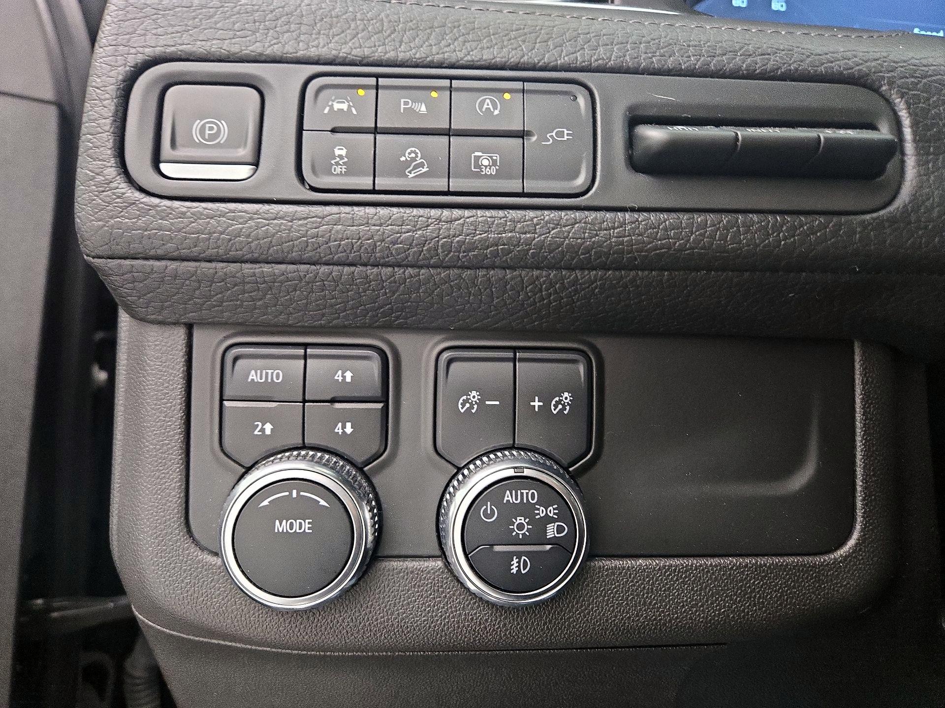 Thumbnail: 2022 GMC Yukon - 13