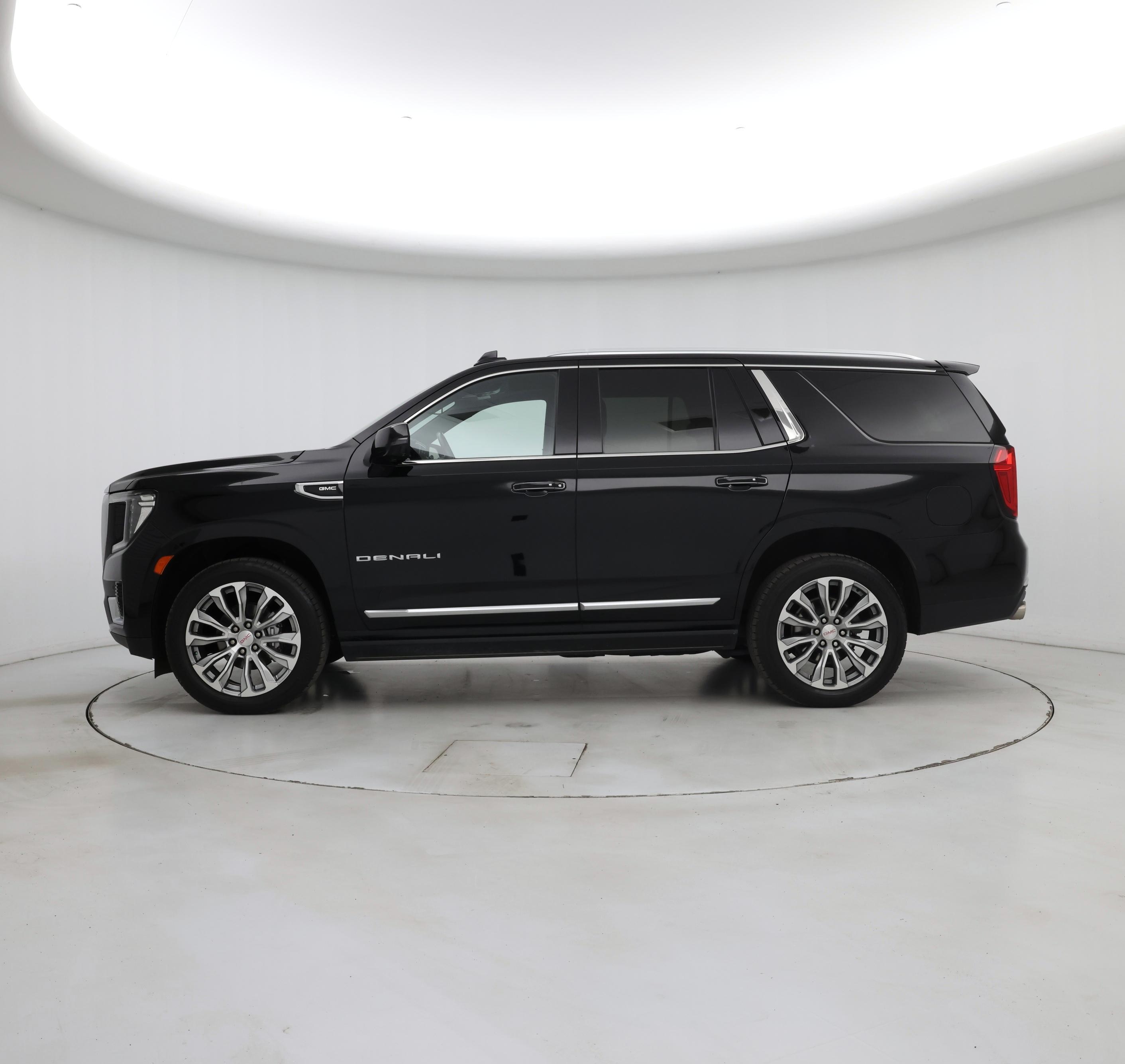 Thumbnail: 2022 GMC Yukon - 3