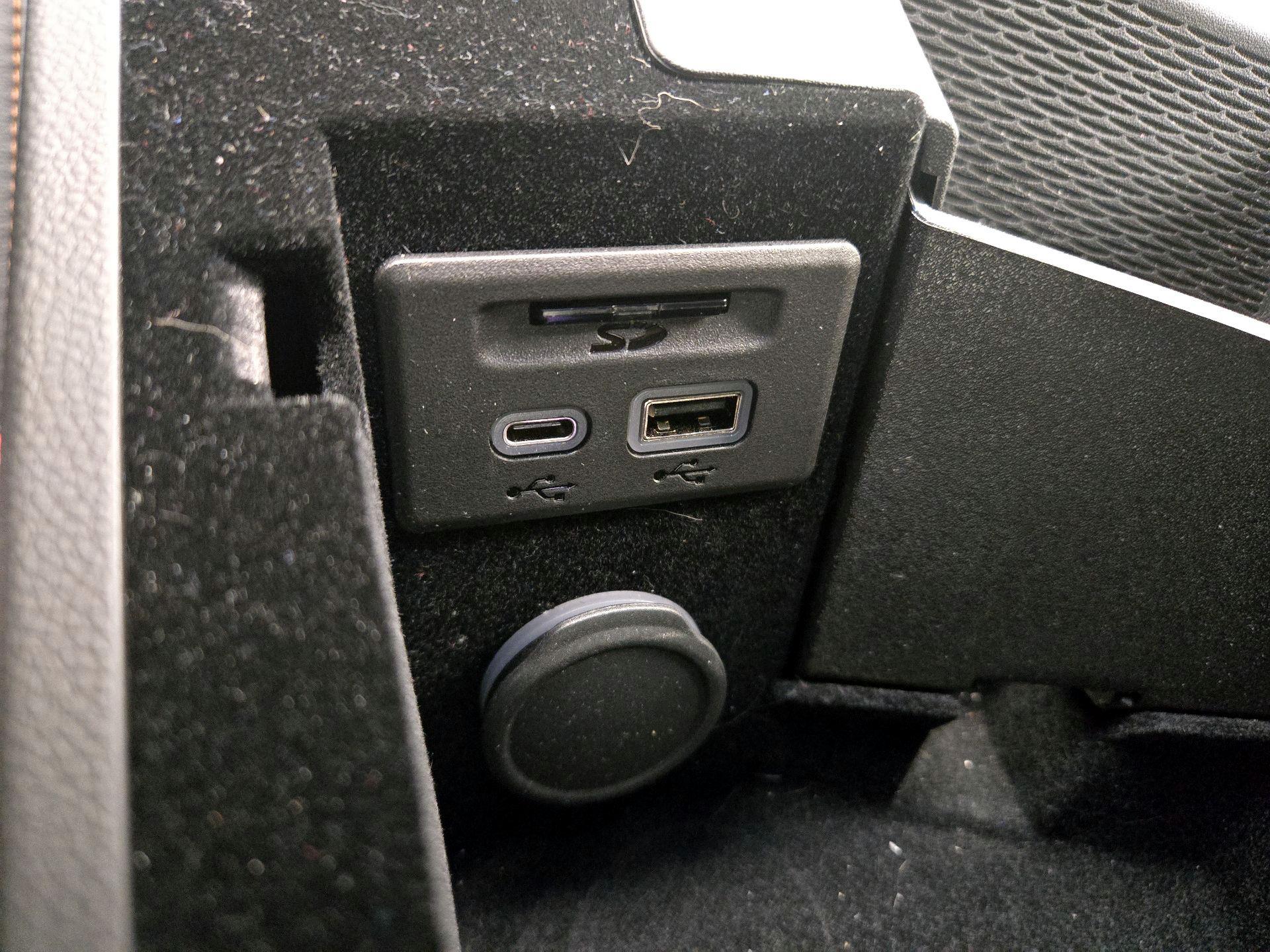 Thumbnail: 2021 Cadillac CT5 - 18