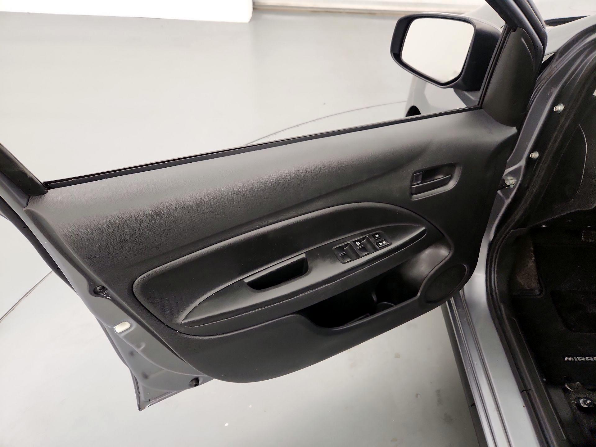 Thumbnail: 2023 Mitsubishi Mirage G4 - 12