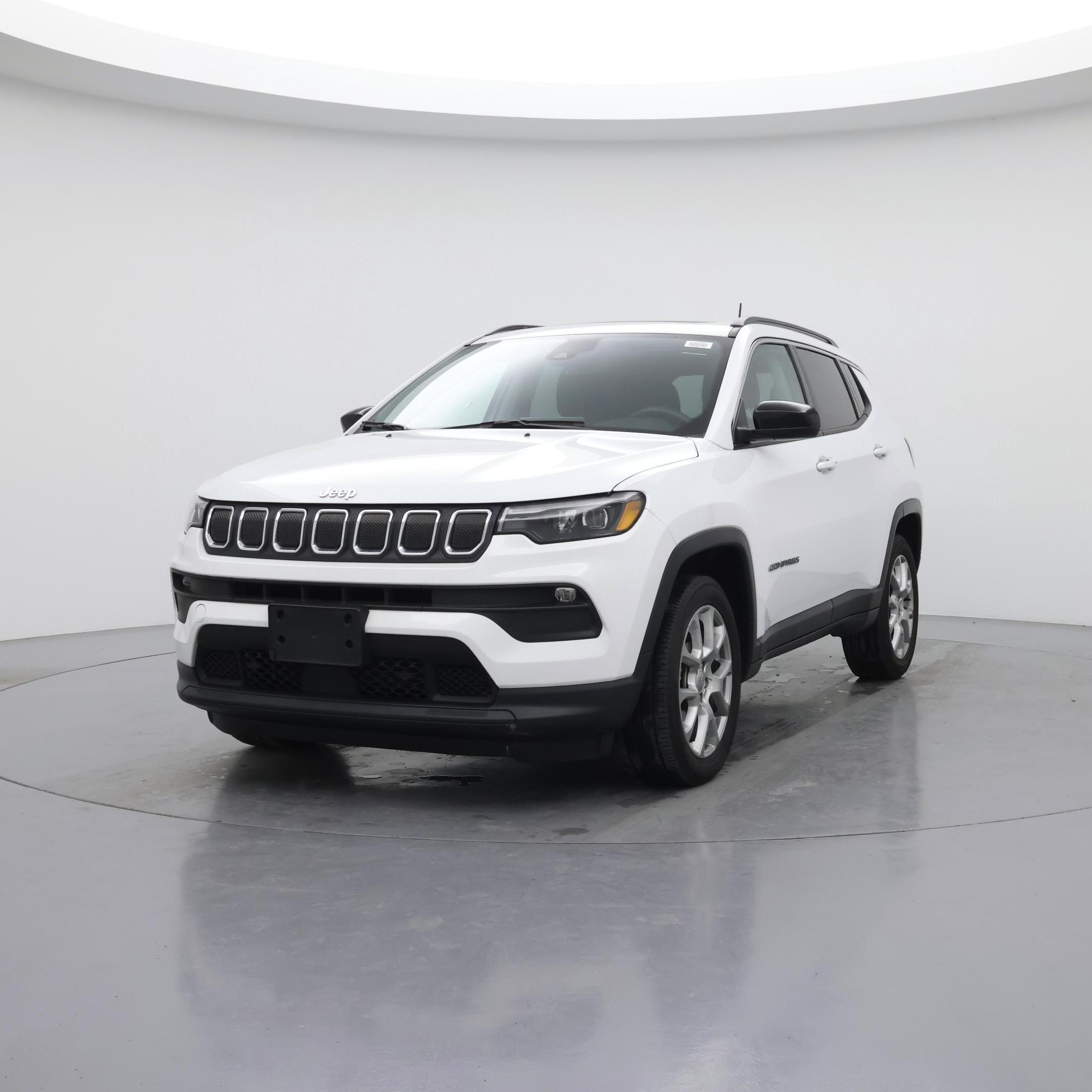 Thumbnail: 2022 Jeep Compass - 4