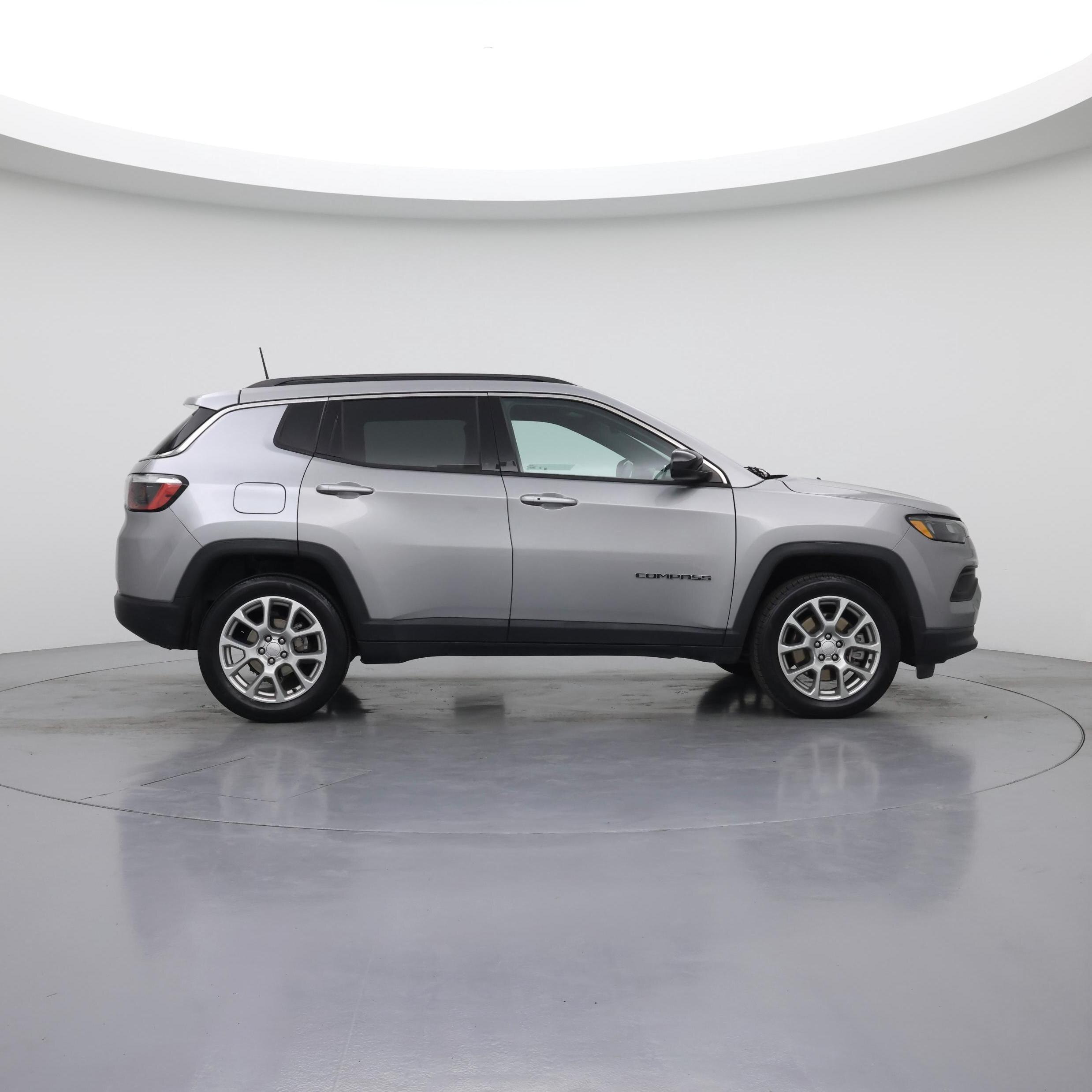 Thumbnail: 2023 Jeep Compass - 7
