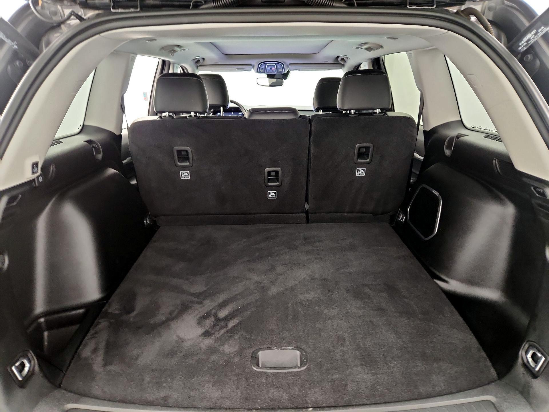 Thumbnail: 2022 Jeep Grand Cherokee - 20