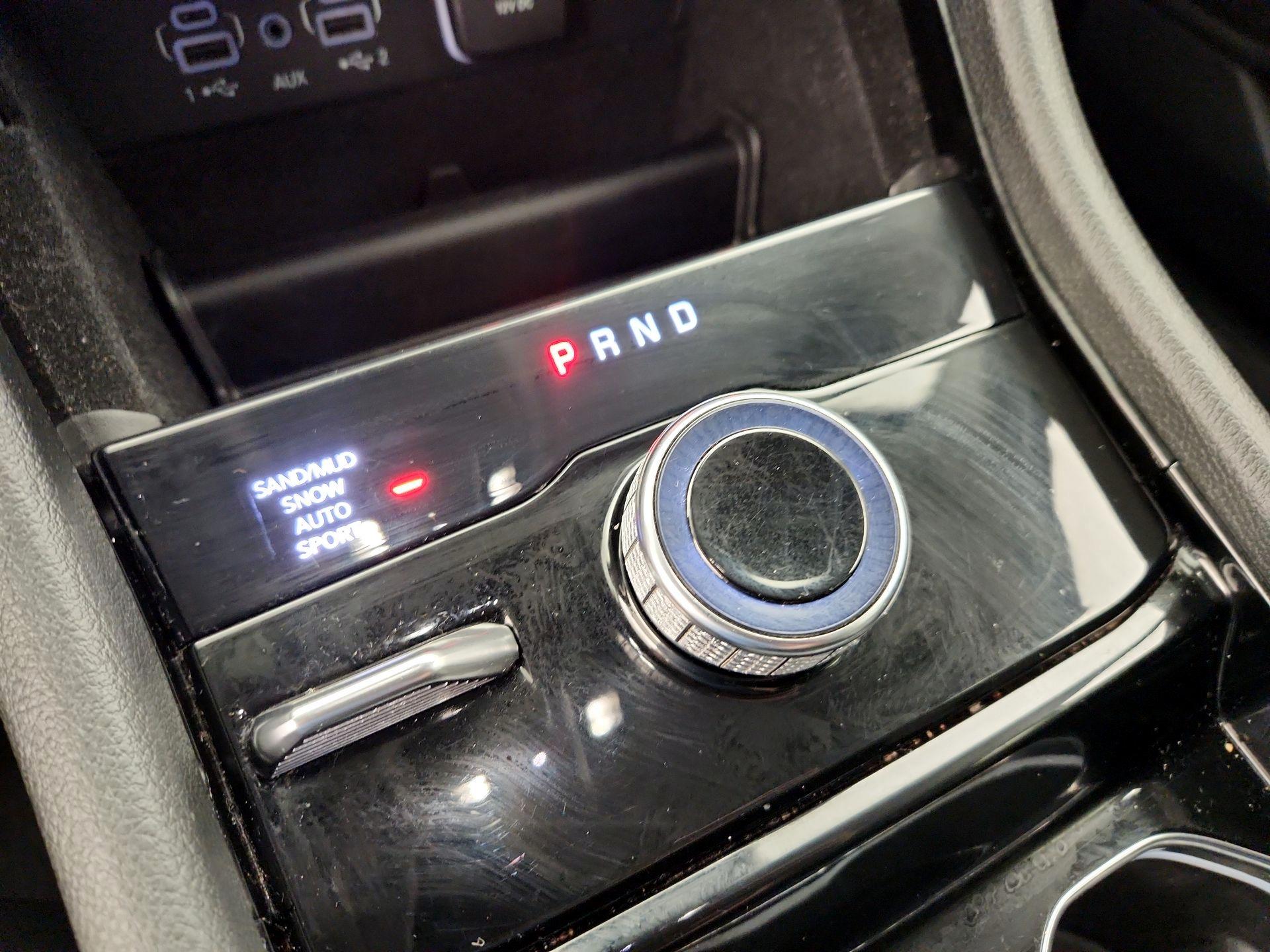 Thumbnail: 2023 Jeep Grand Cherokee L - 17