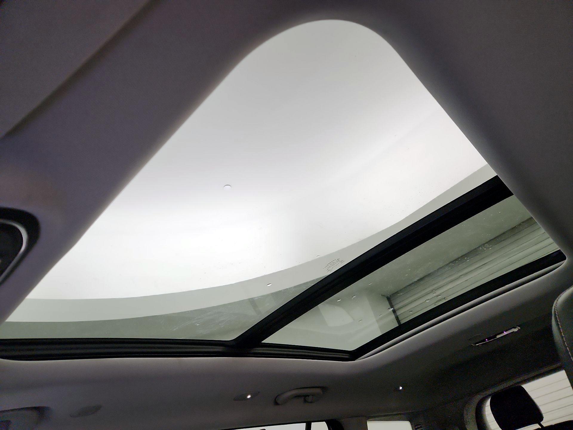 Thumbnail: 2023 Jeep Grand Cherokee L - 19