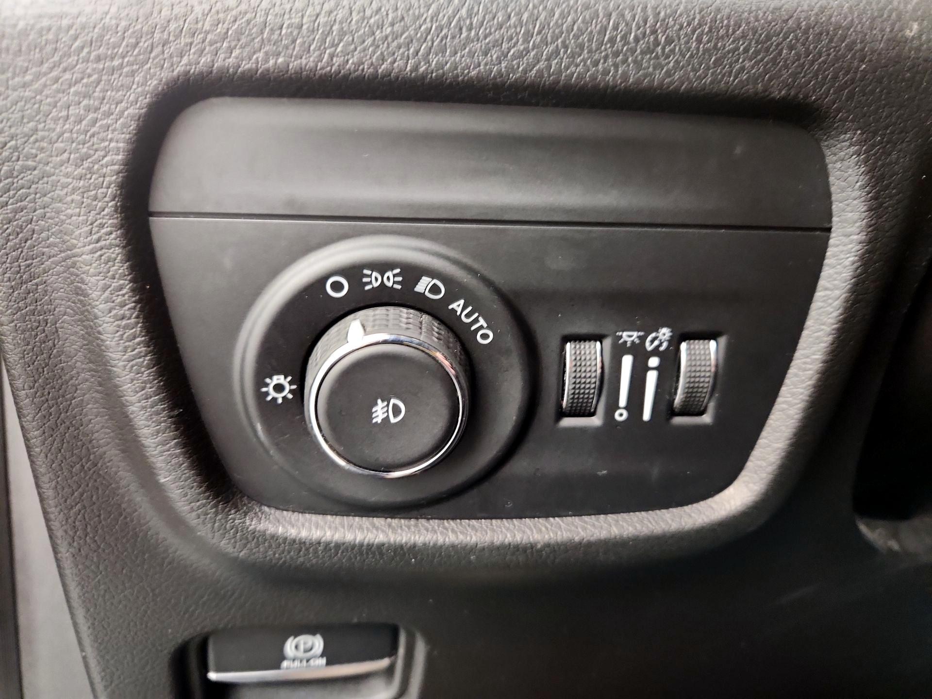 Thumbnail: 2022 Jeep Grand Cherokee L - 13