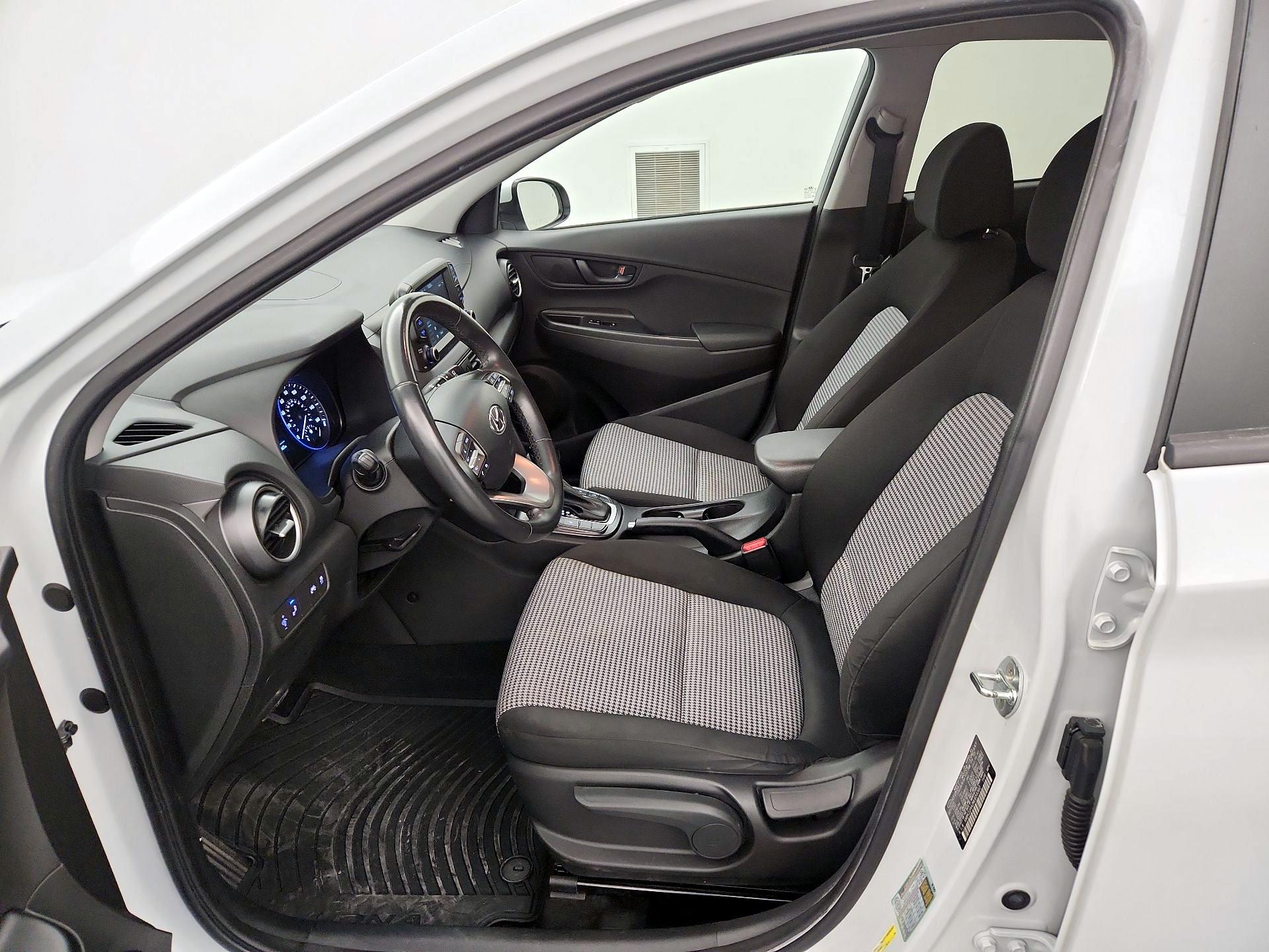 Thumbnail: 2021 Hyundai Kona - 11