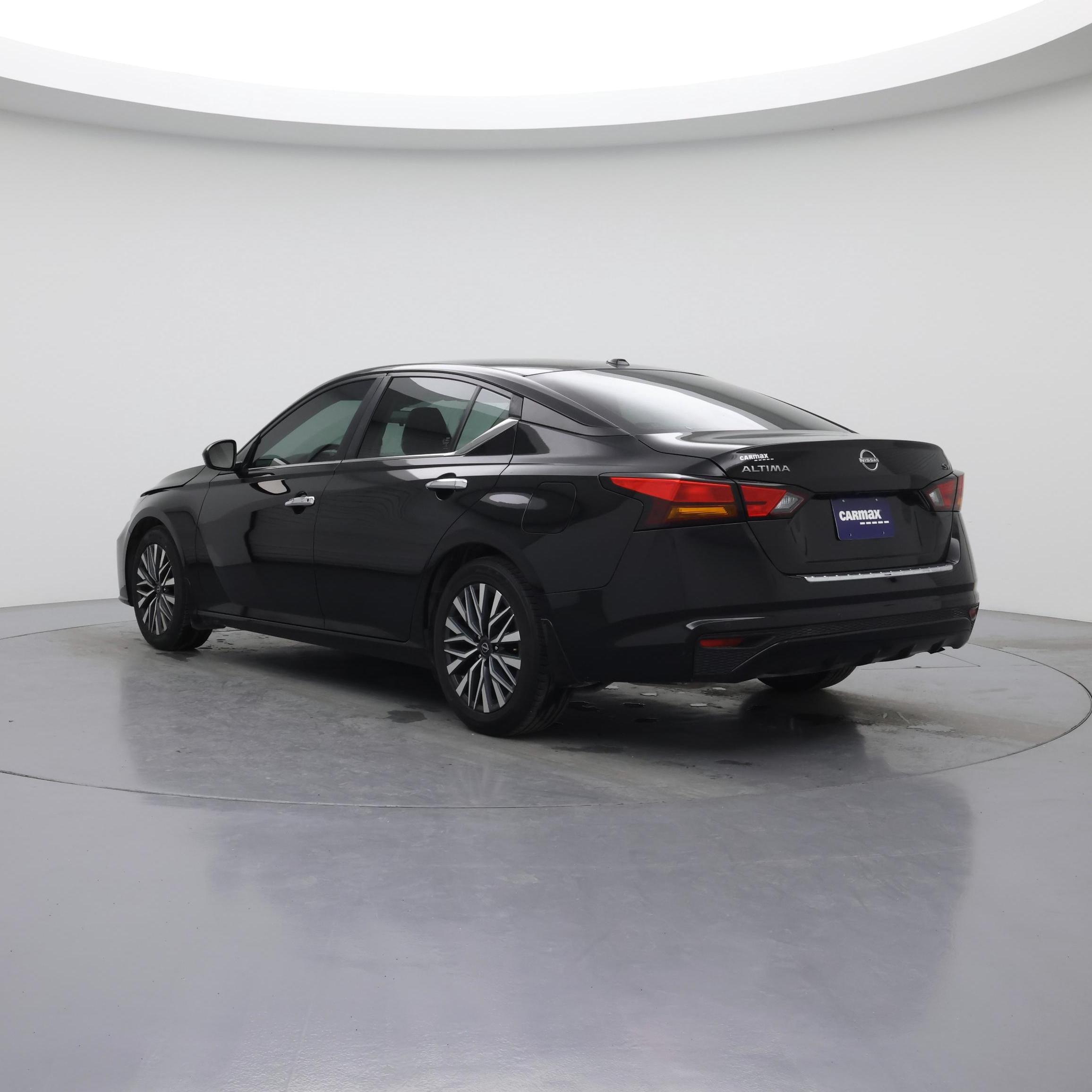 Thumbnail: 2023 Nissan Altima - 2