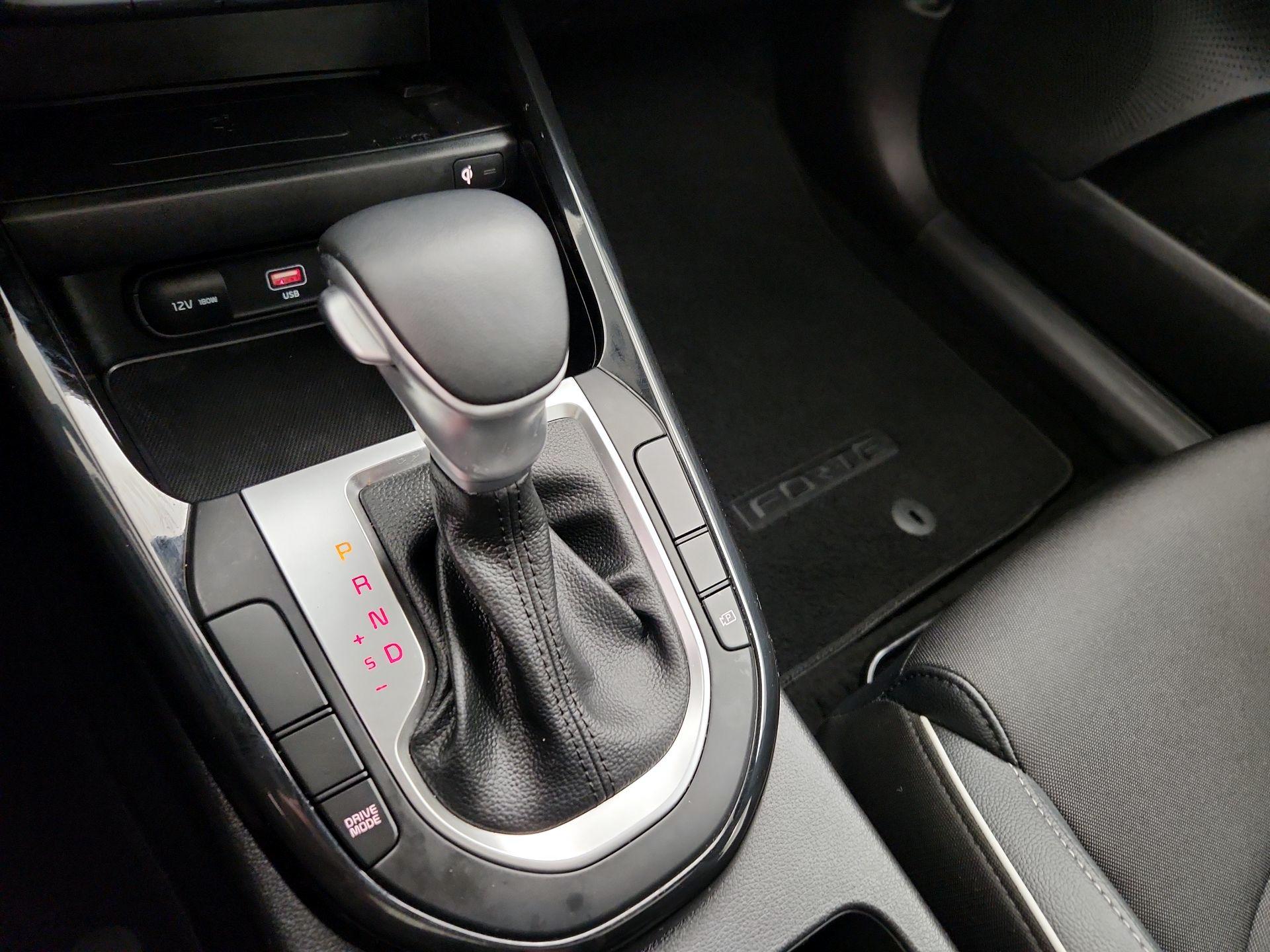 Thumbnail: 2023 Kia Forte - 17