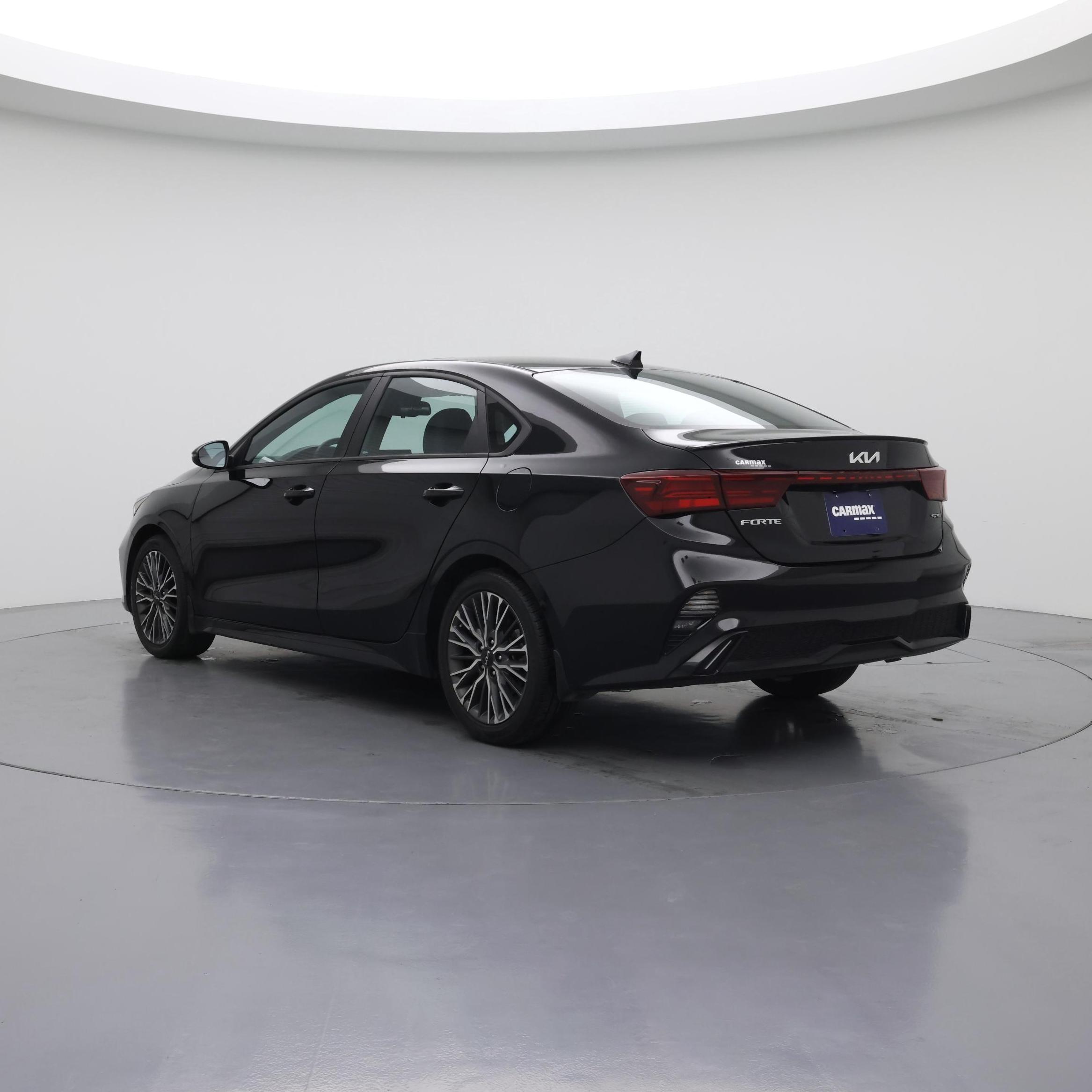 Thumbnail: 2023 Kia Forte - 2