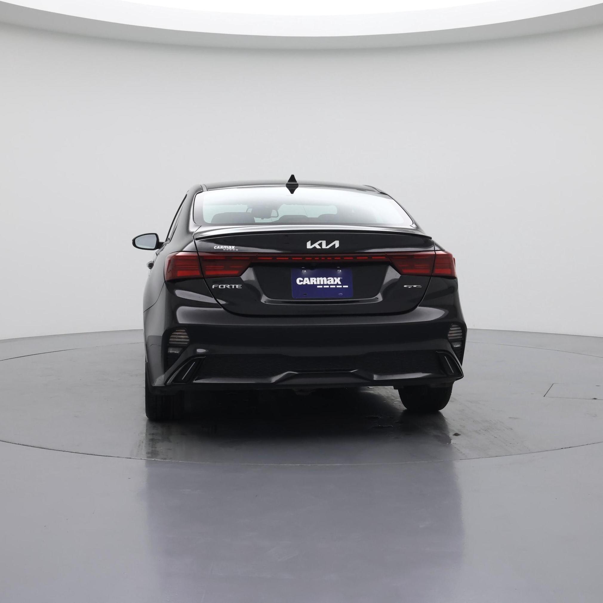 Thumbnail: 2023 Kia Forte - 6