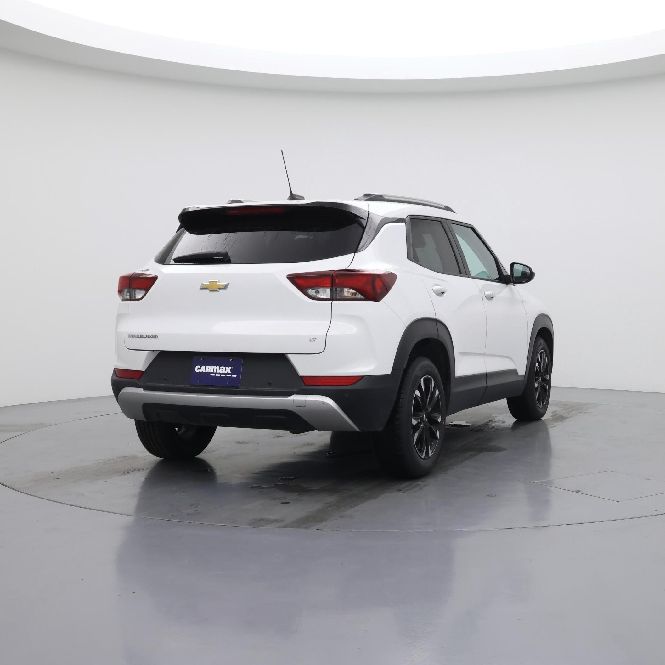 Thumbnail: 2023 Chevrolet TrailBlazer - 8