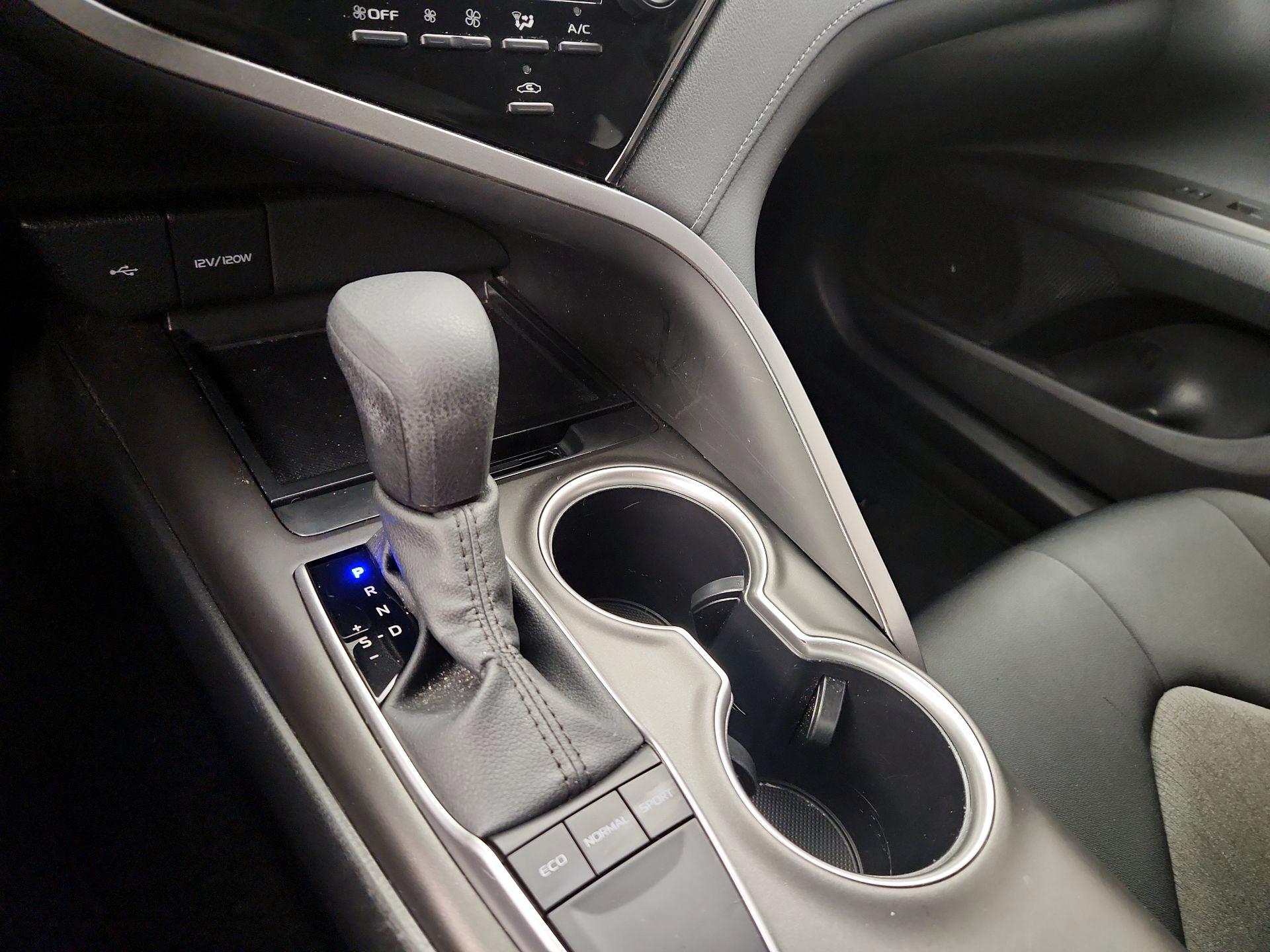 Thumbnail: 2024 Toyota Camry - 17