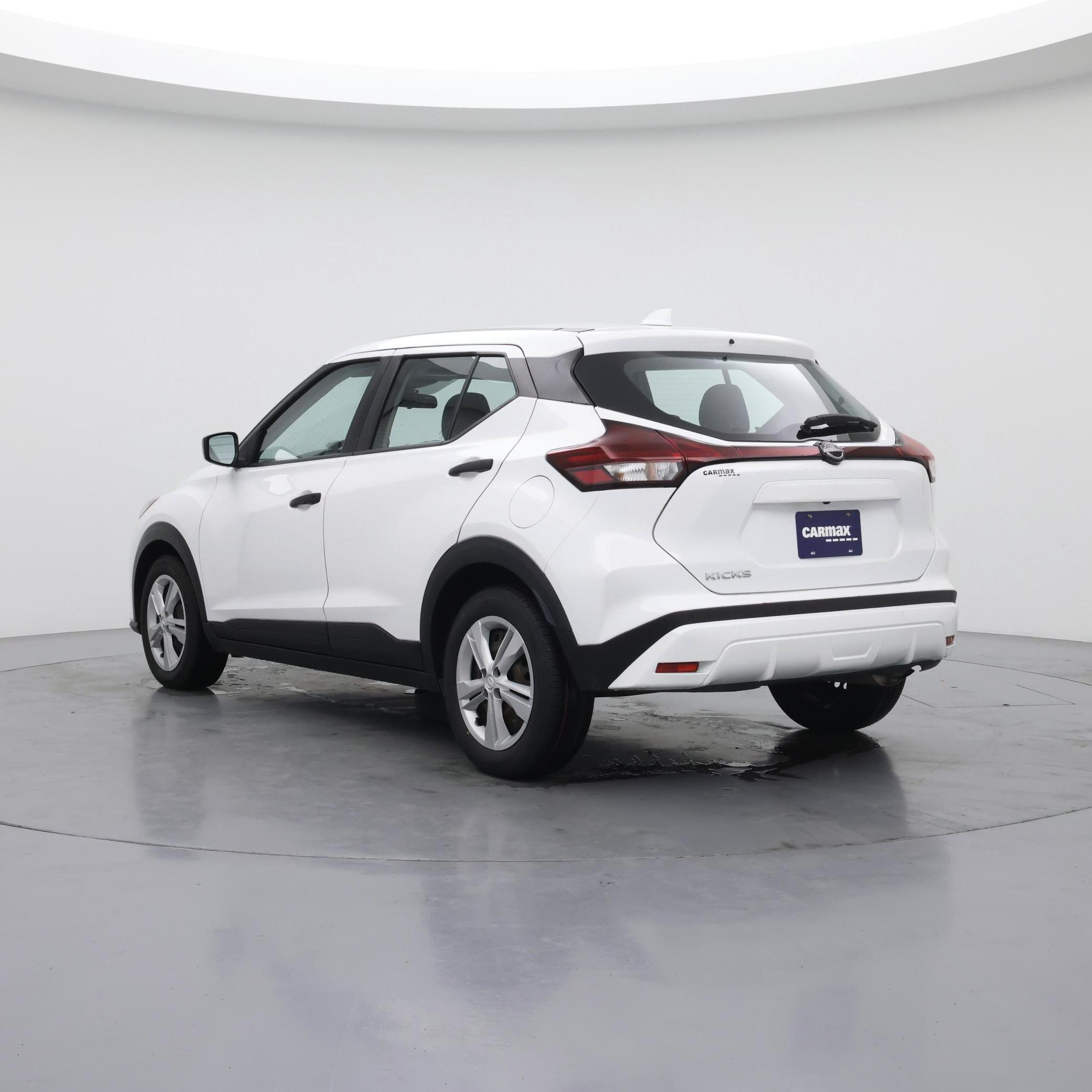 Thumbnail: 2022 Nissan Kicks - 2