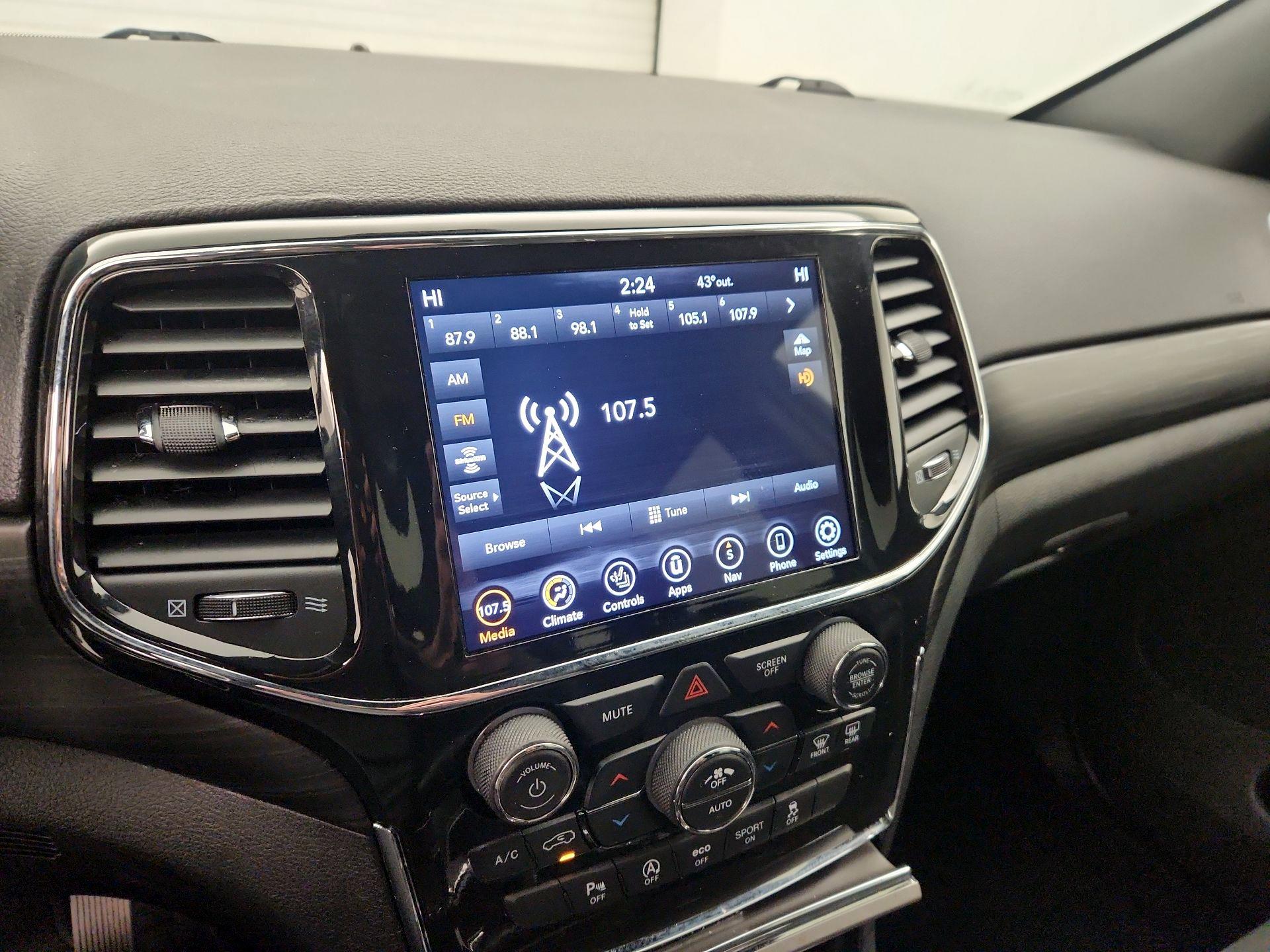 Thumbnail: 2021 Jeep Grand Cherokee - 15