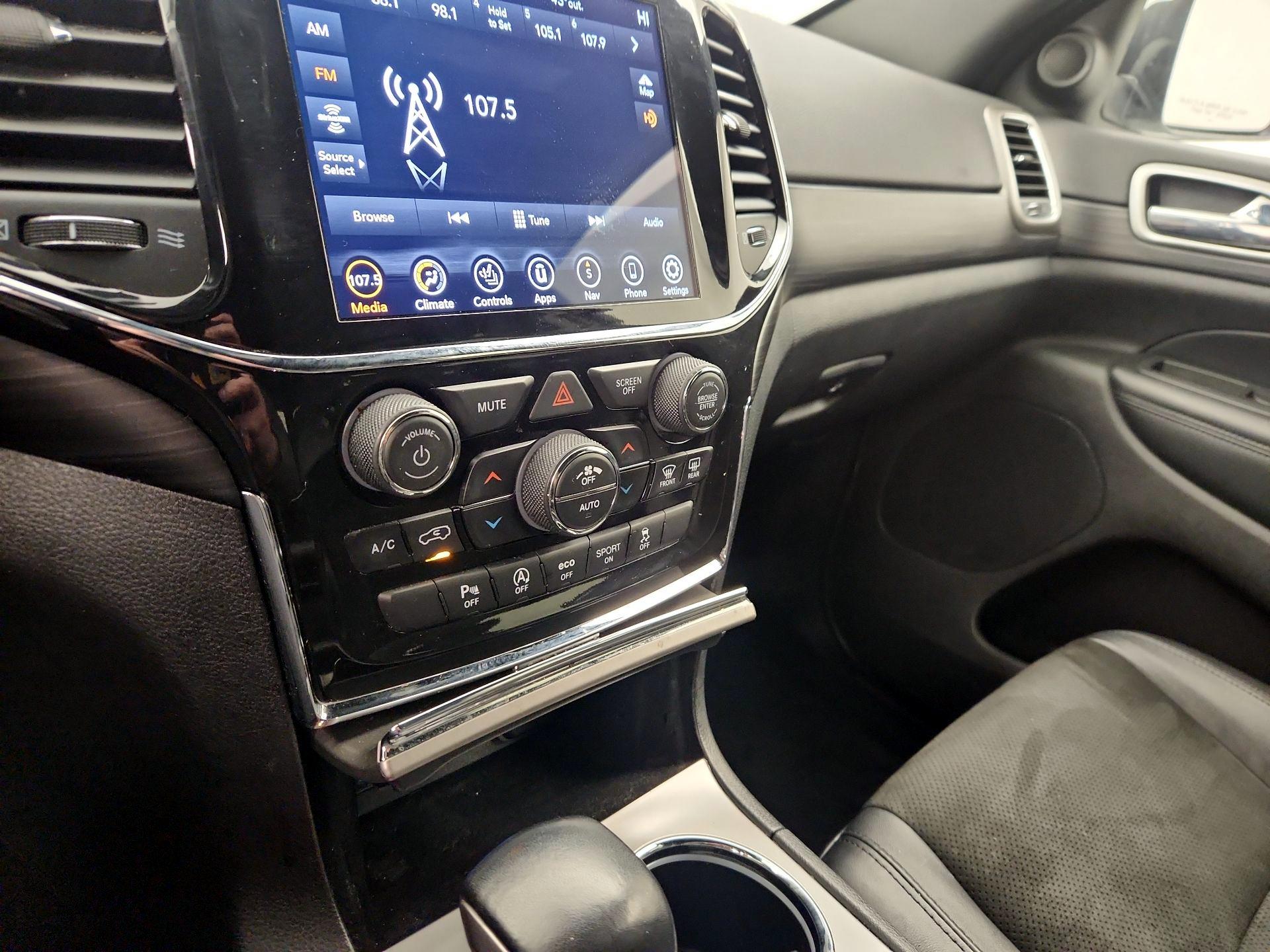 Thumbnail: 2021 Jeep Grand Cherokee - 16