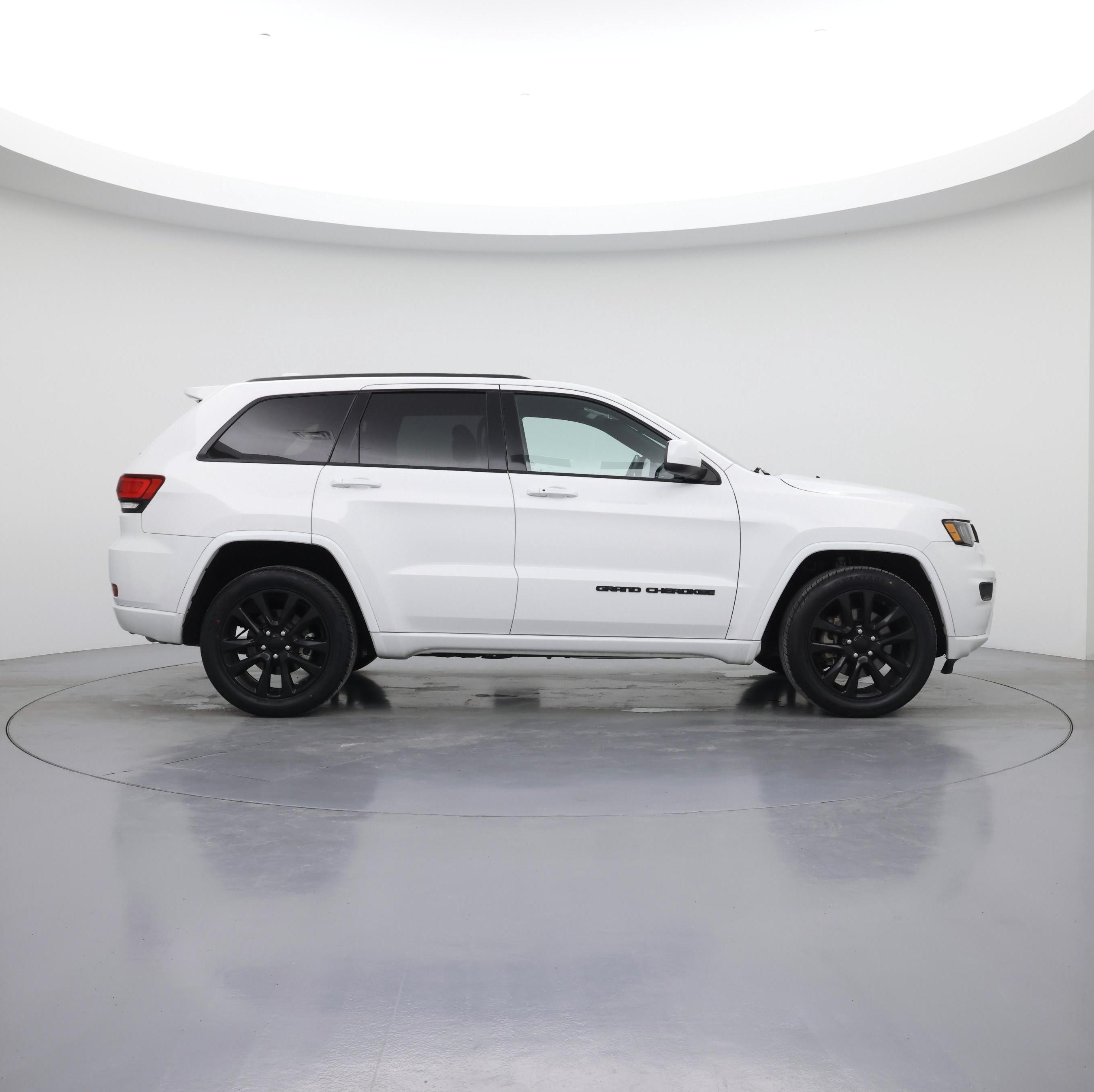 Thumbnail: 2021 Jeep Grand Cherokee - 7