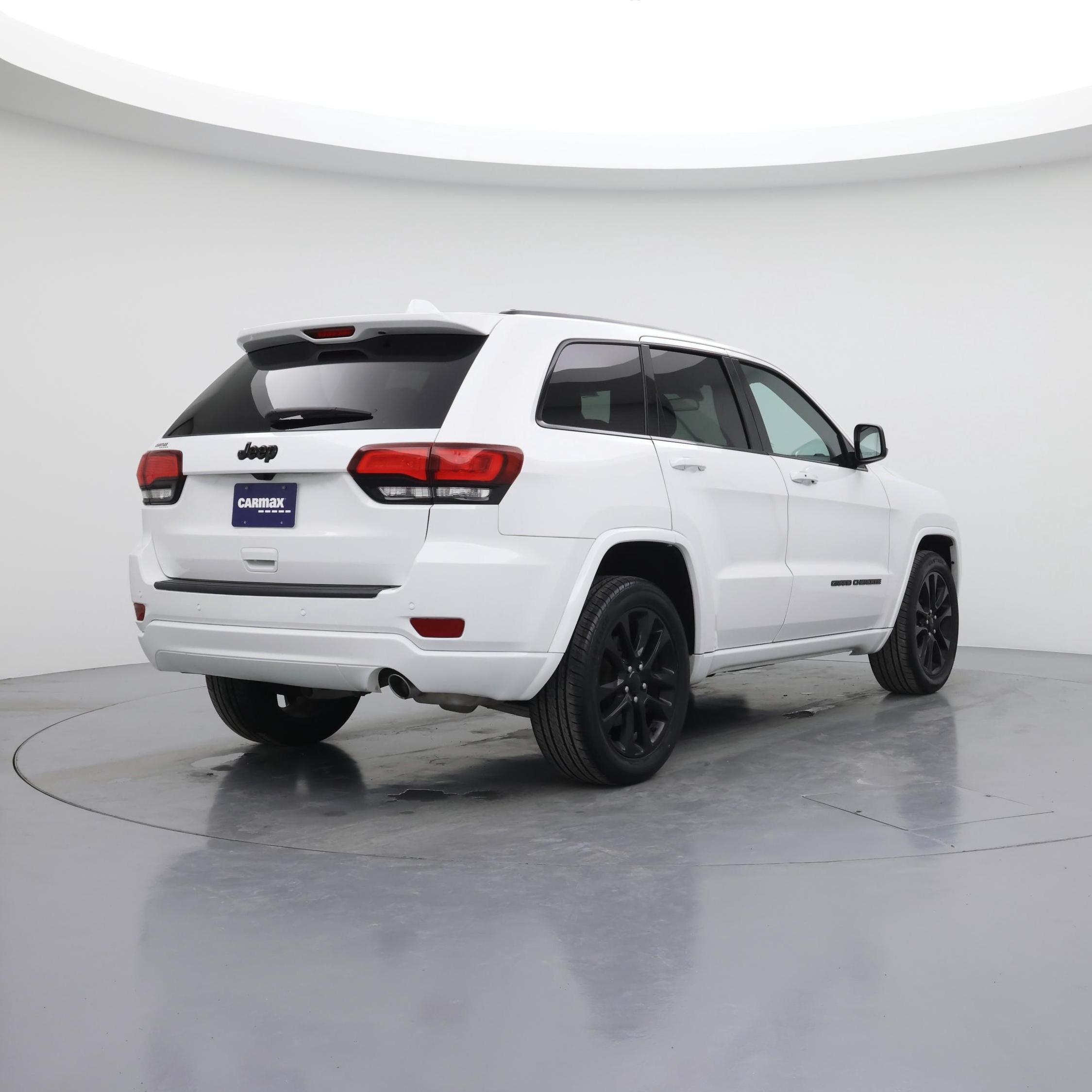 Thumbnail: 2021 Jeep Grand Cherokee - 8