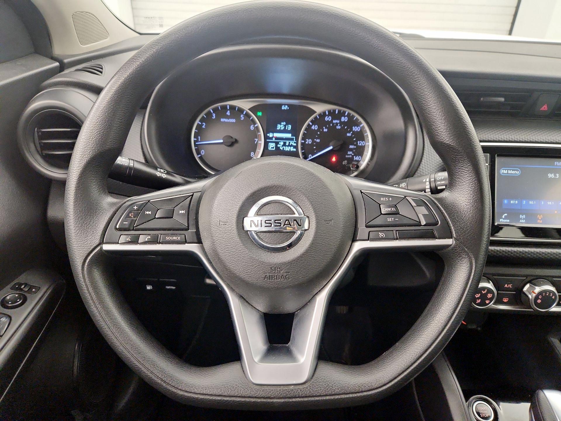 Thumbnail: 2021 Nissan Kicks - 10