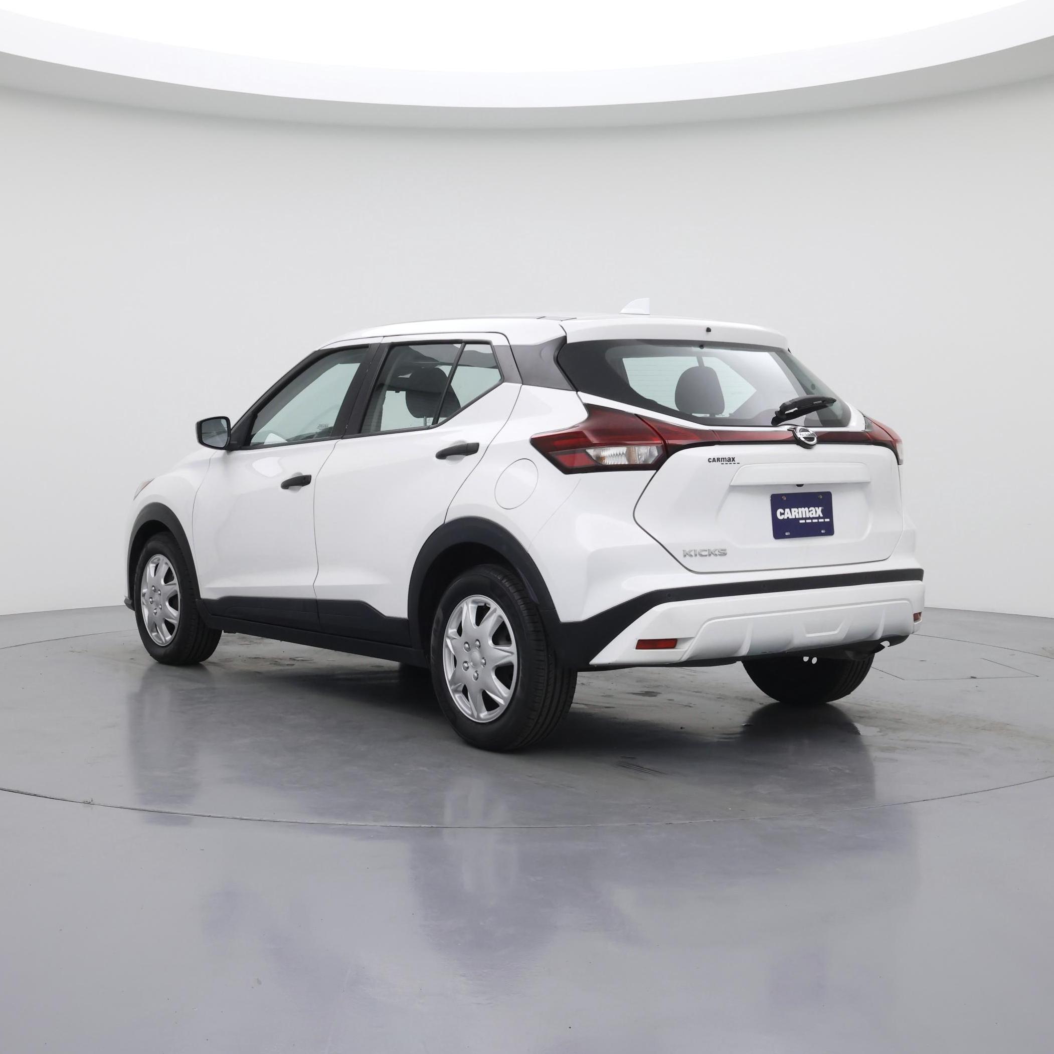 Thumbnail: 2021 Nissan Kicks - 2