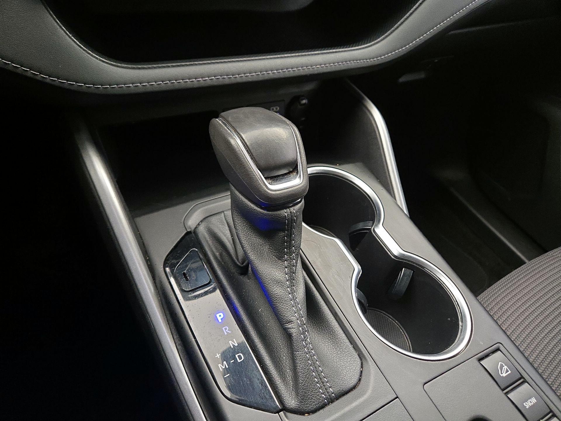 Thumbnail: 2023 Toyota Highlander - 17