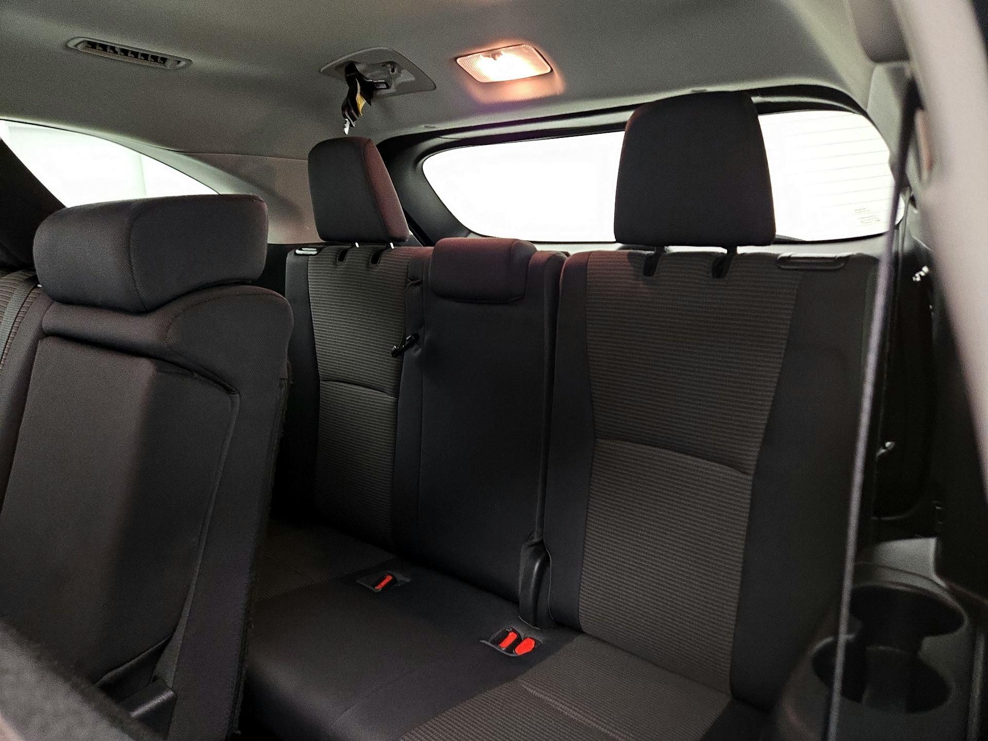 Thumbnail: 2023 Toyota Highlander - 20