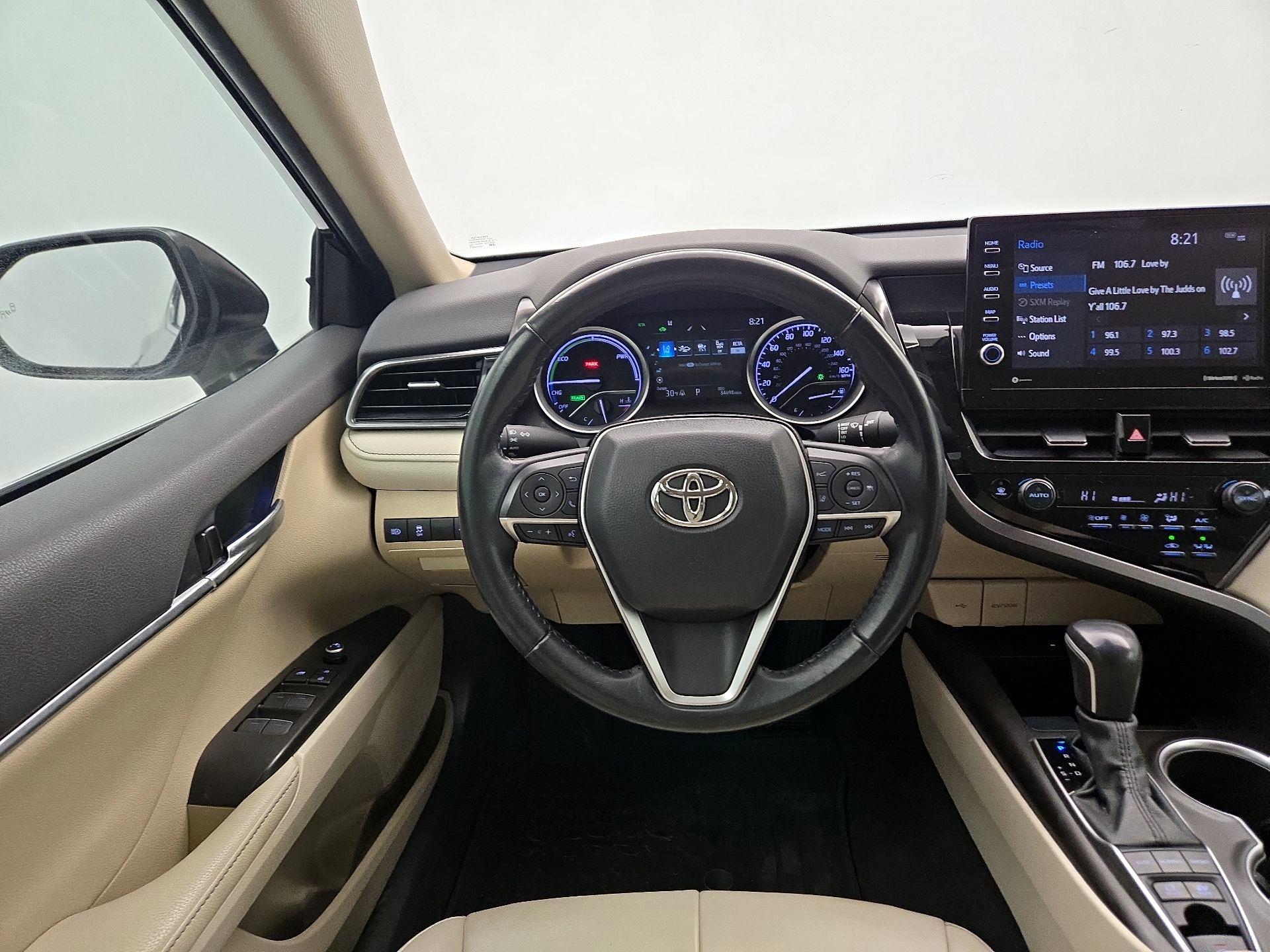 Thumbnail: 2022 Toyota Camry - 10