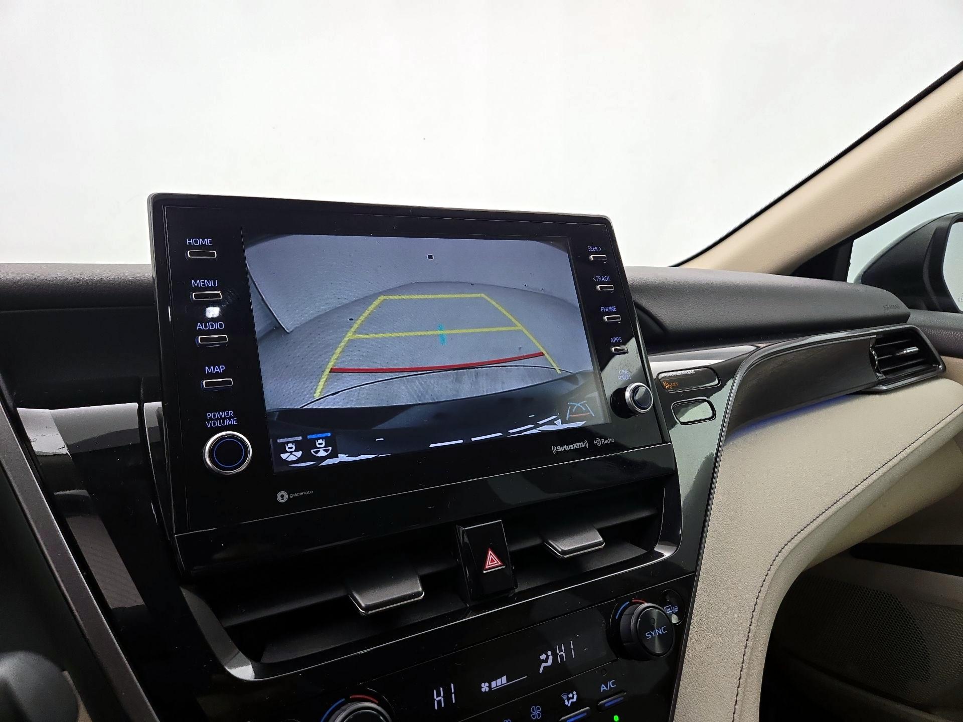 Thumbnail: 2022 Toyota Camry - 14