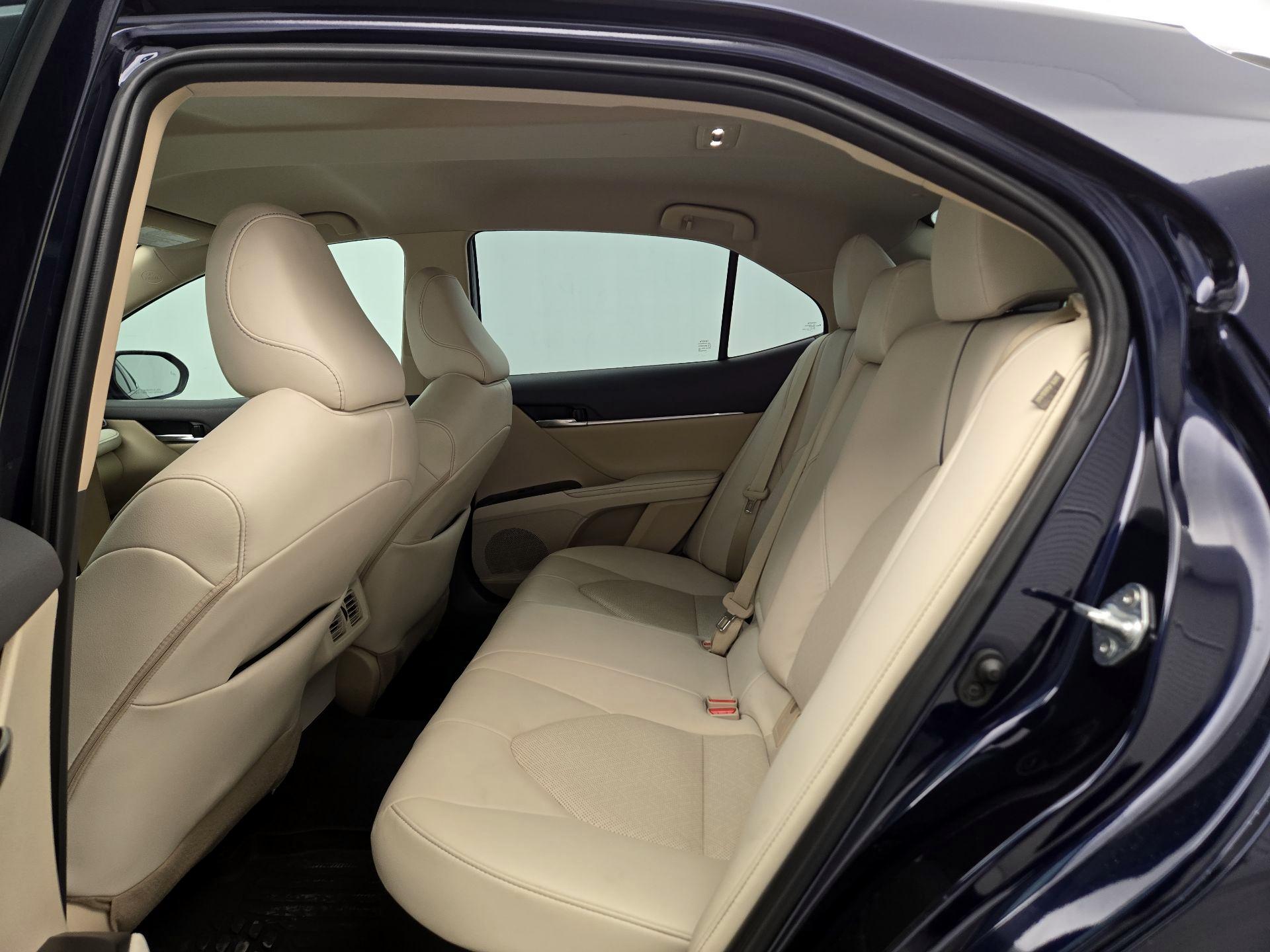 Thumbnail: 2022 Toyota Camry - 19