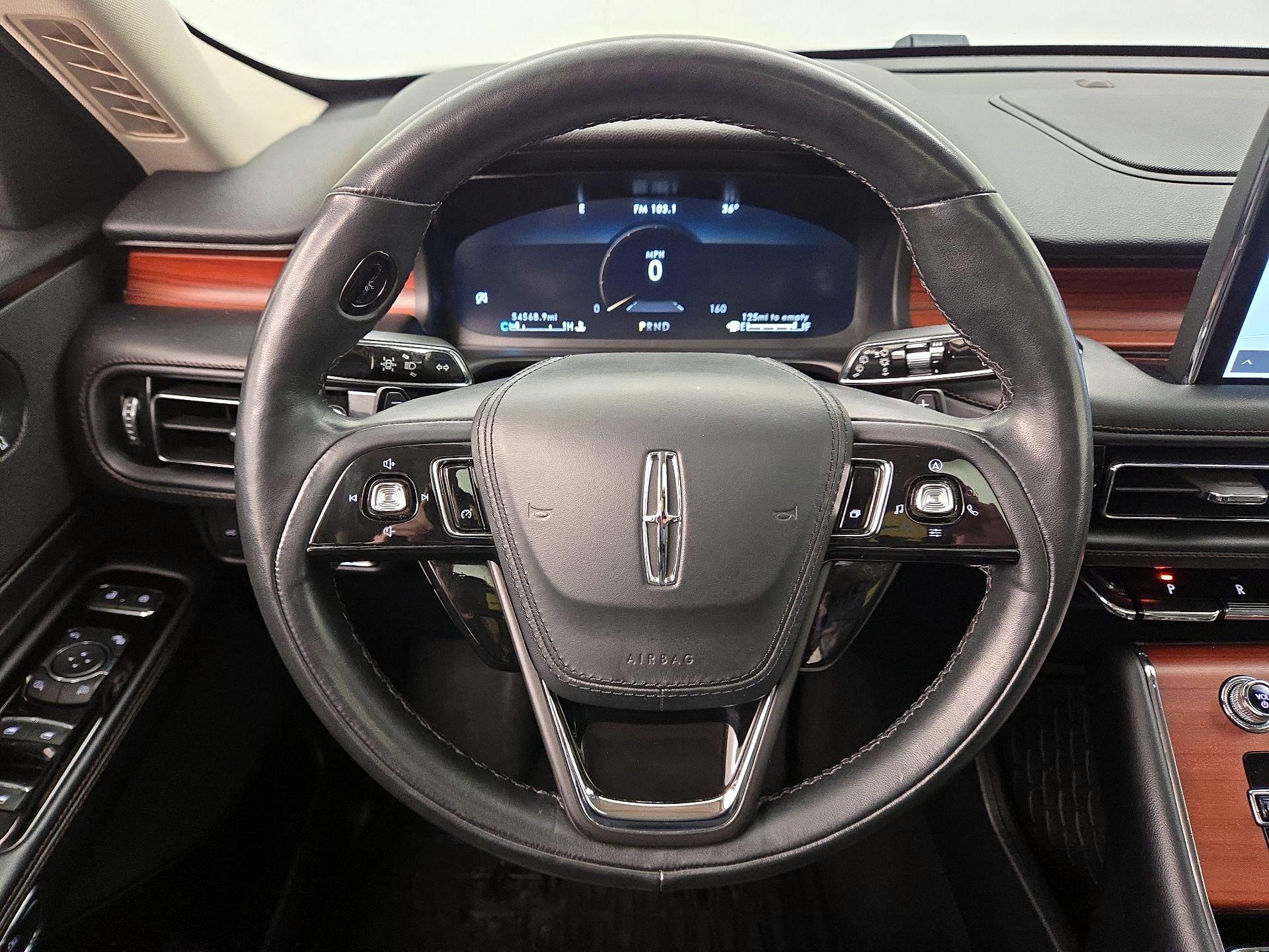 Thumbnail: 2022 Lincoln Aviator - 10