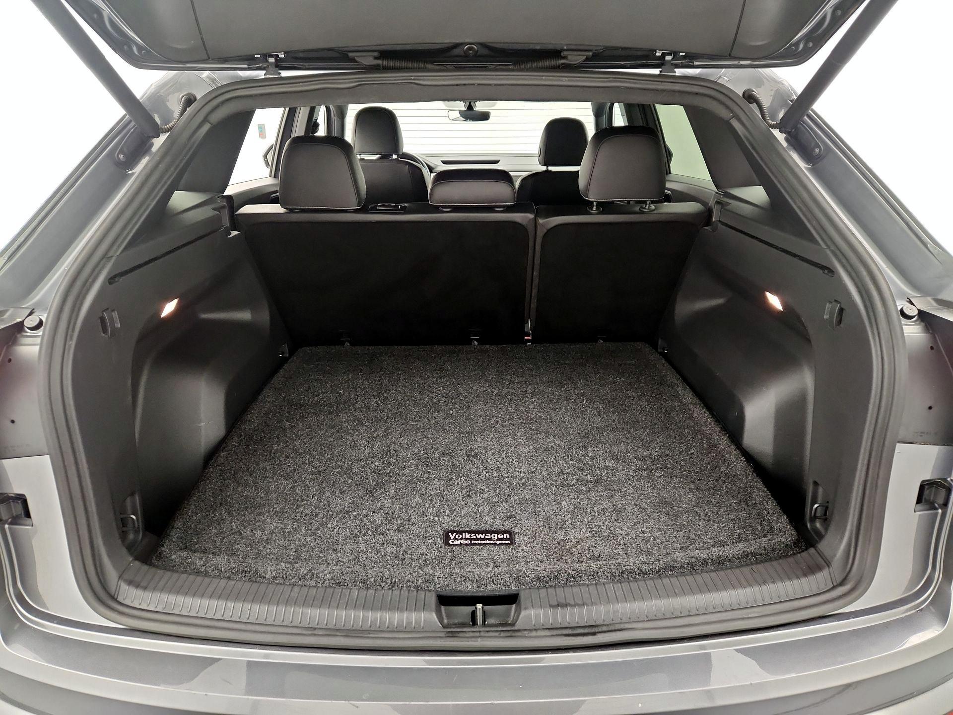 Thumbnail: 2020 Volkswagen Atlas - 20