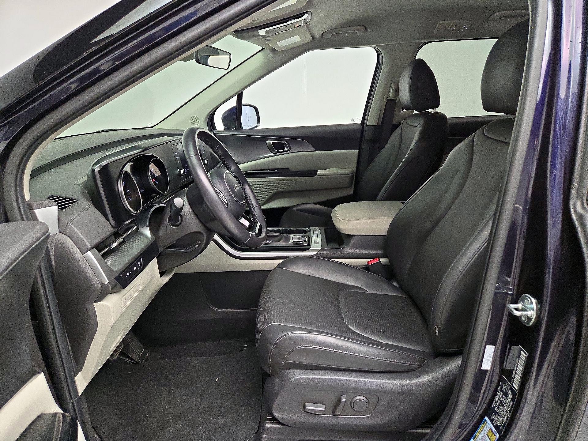 Thumbnail: 2024 Kia Carnival - 11