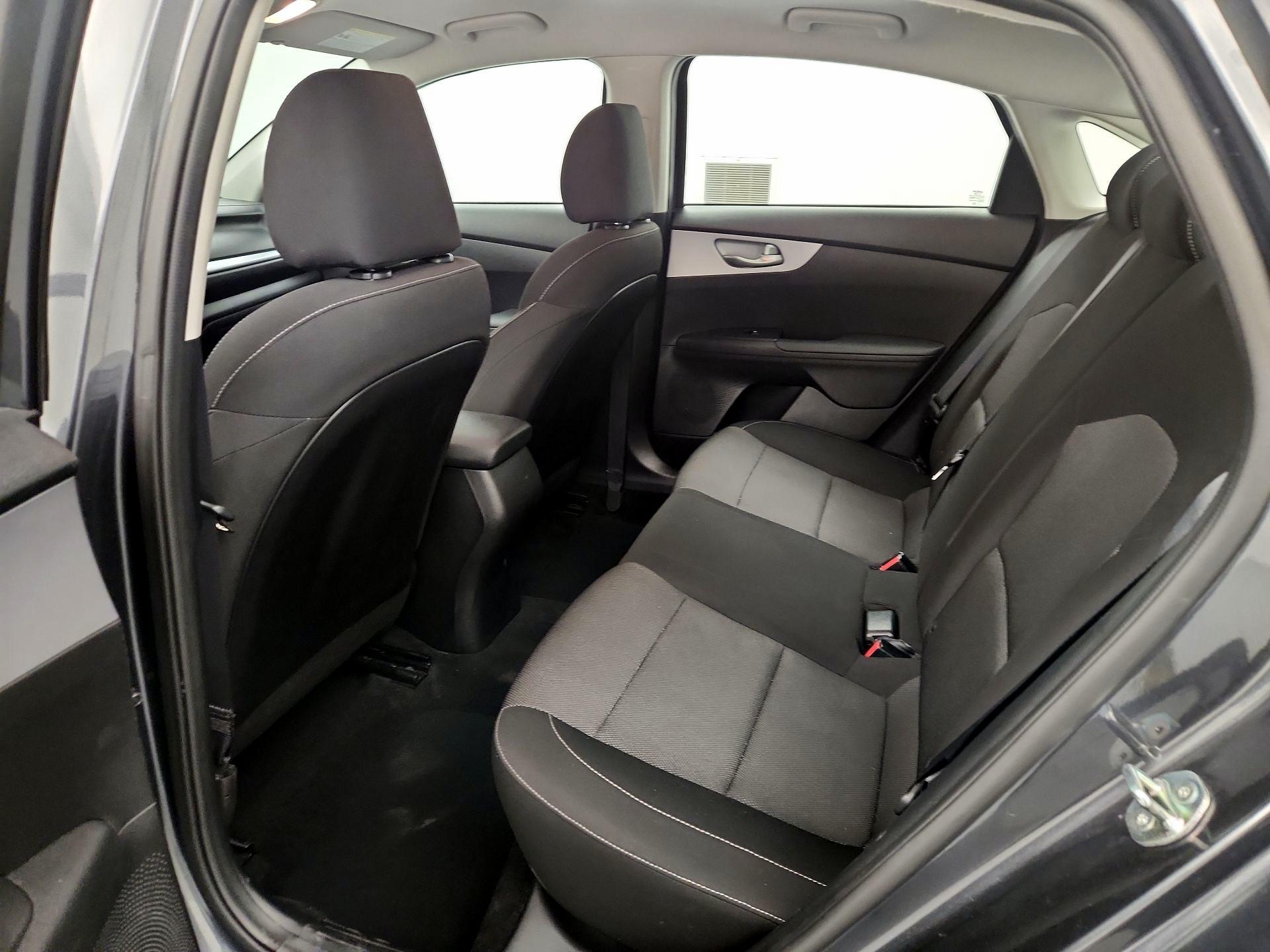 Thumbnail: 2024 Kia Forte - 19