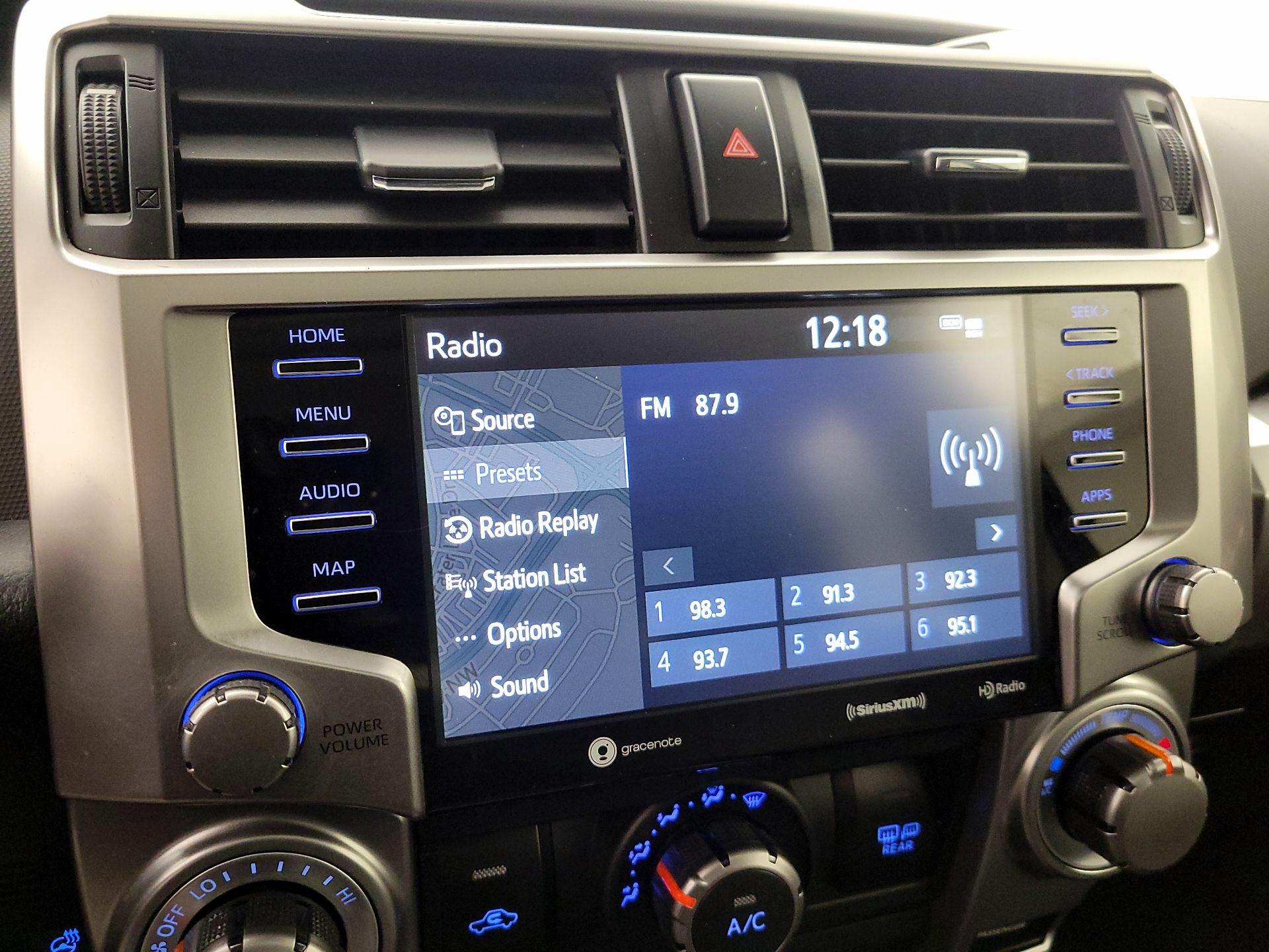 Thumbnail: 2023 Toyota 4Runner - 16