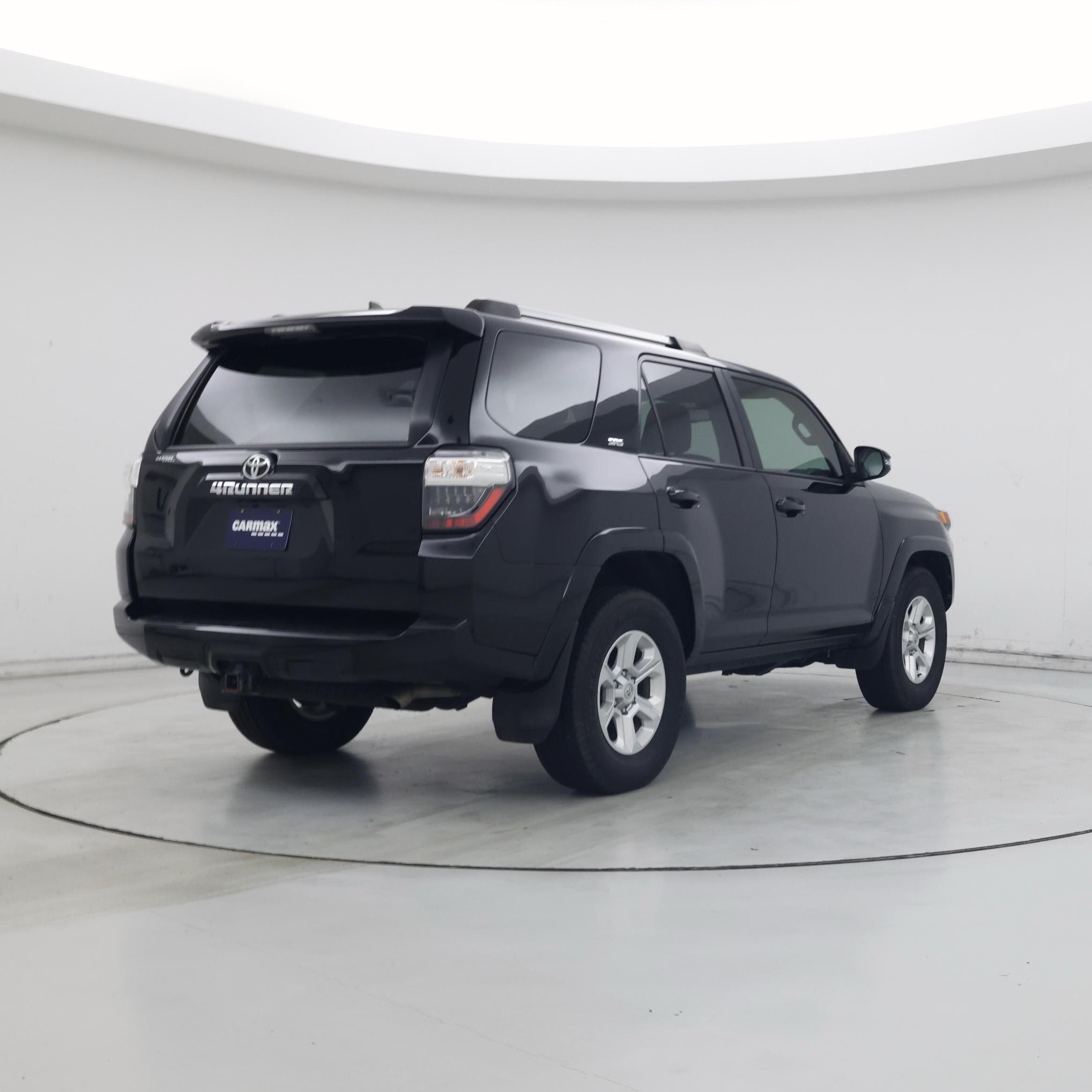 Thumbnail: 2023 Toyota 4Runner - 8