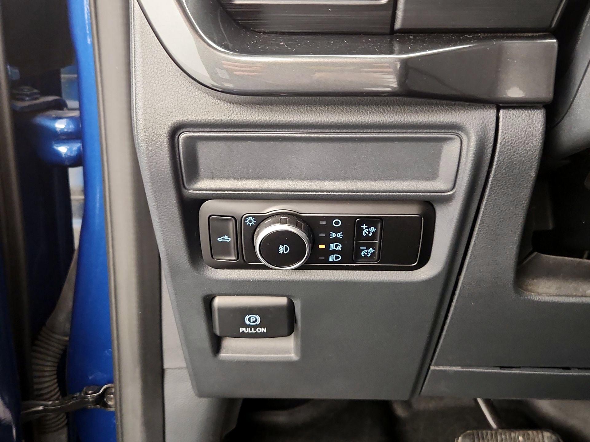 Thumbnail: 2023 Ford F-150 - 13