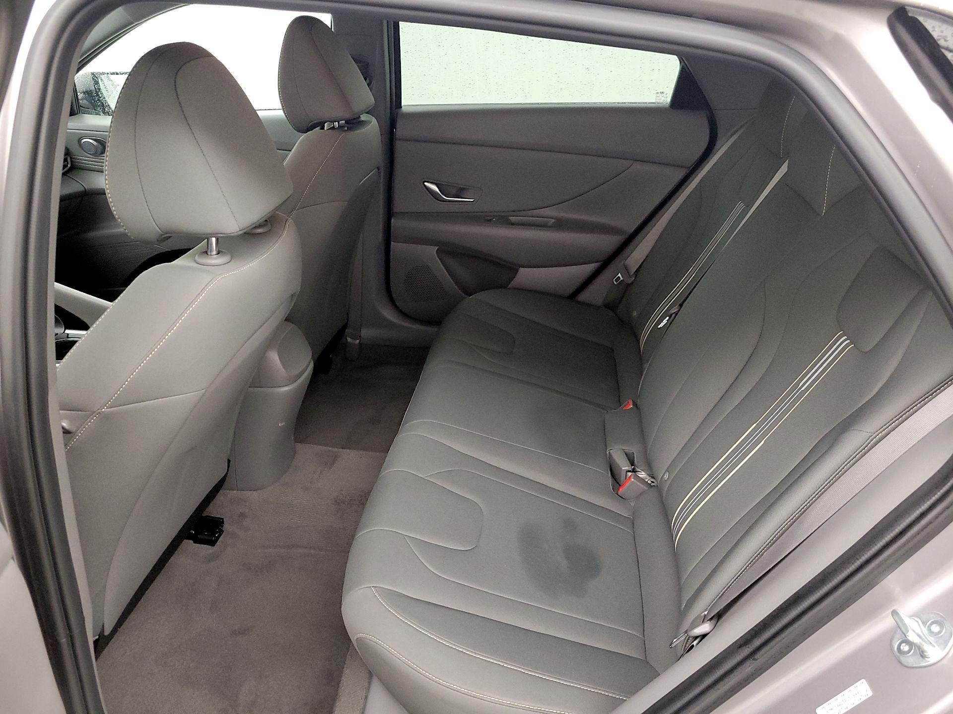 Thumbnail: 2023 Hyundai Elantra - 20