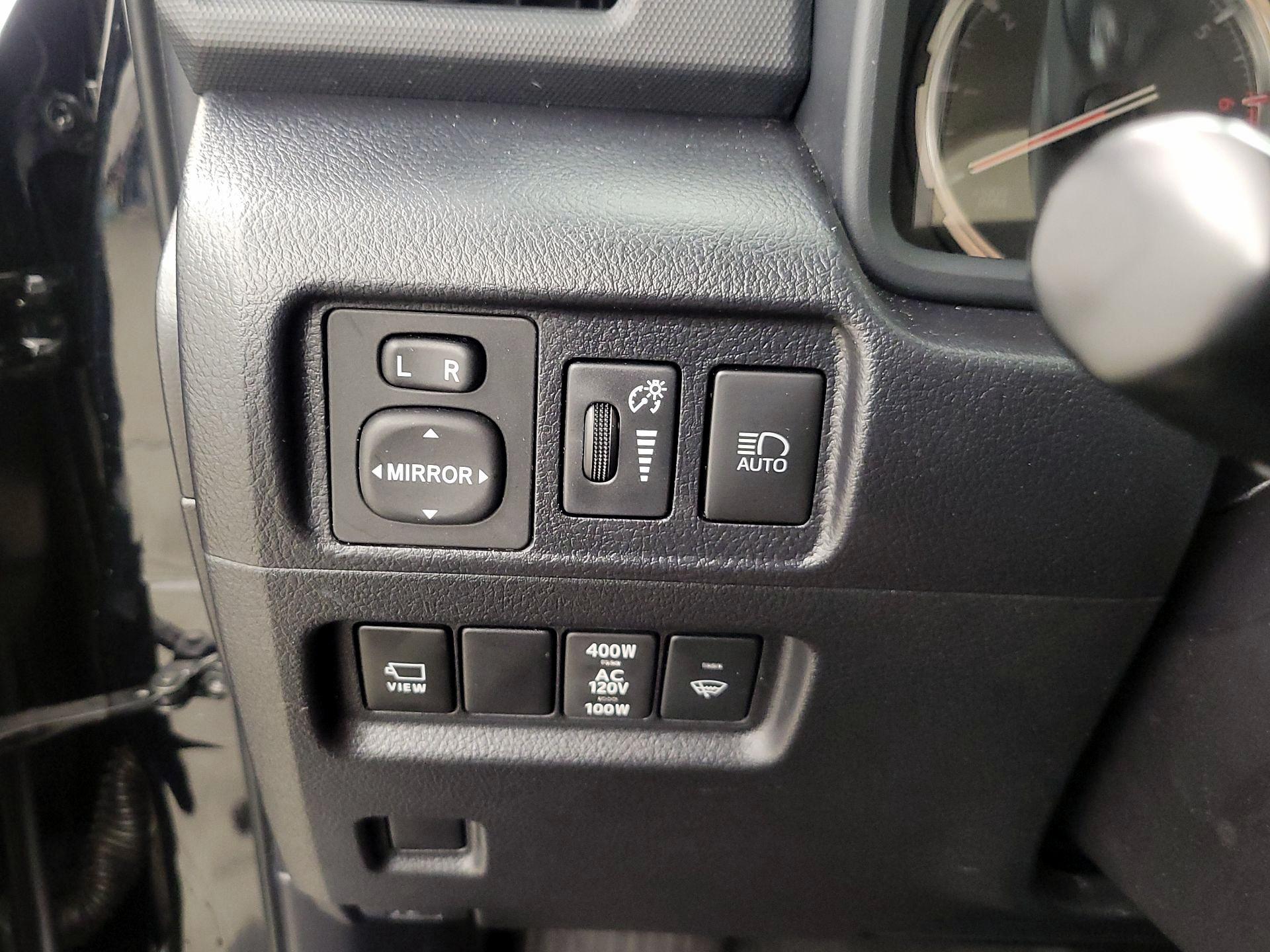 Thumbnail: 2023 Toyota 4Runner - 13