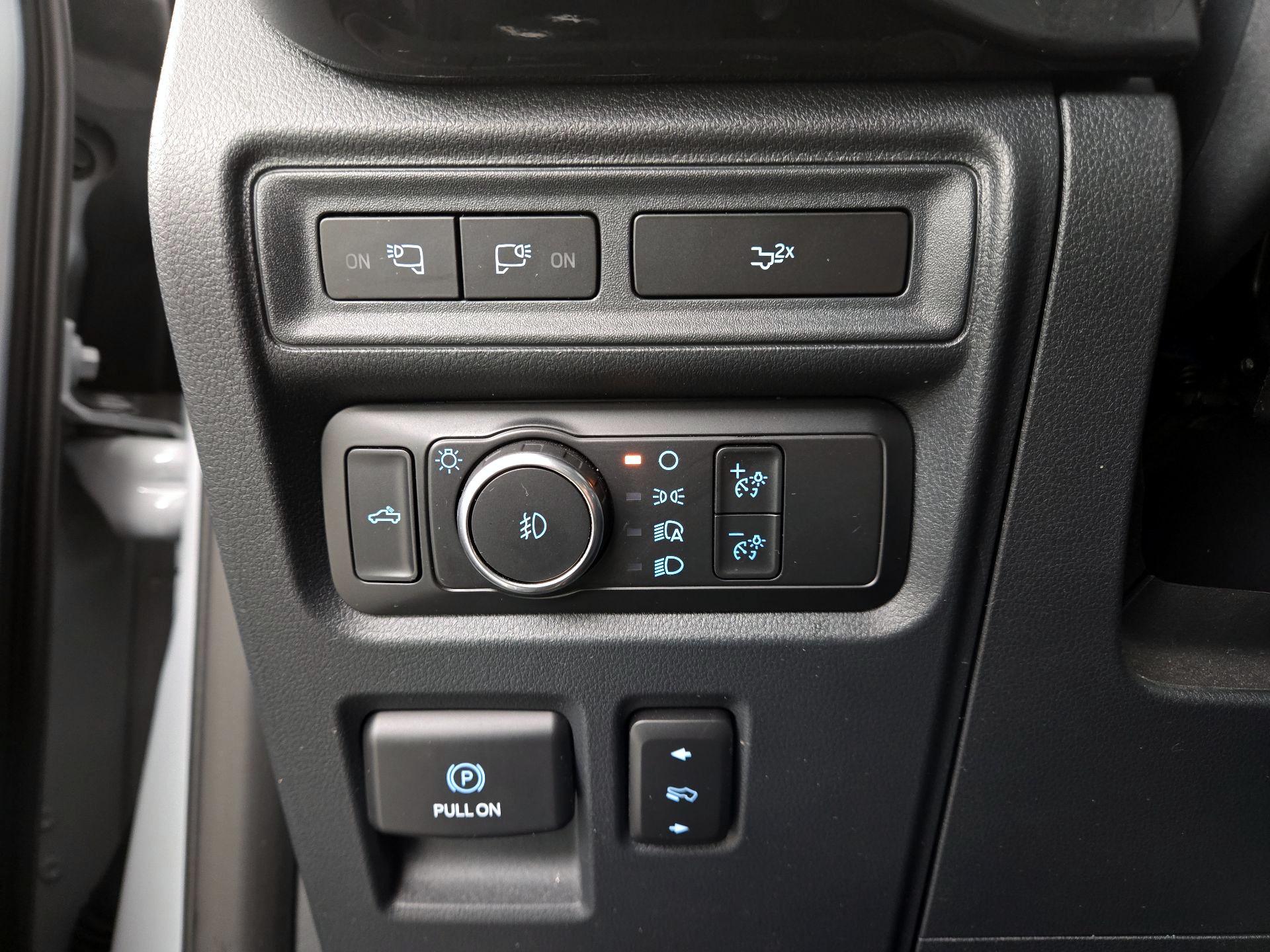 Thumbnail: 2022 Ford F-150 - 13