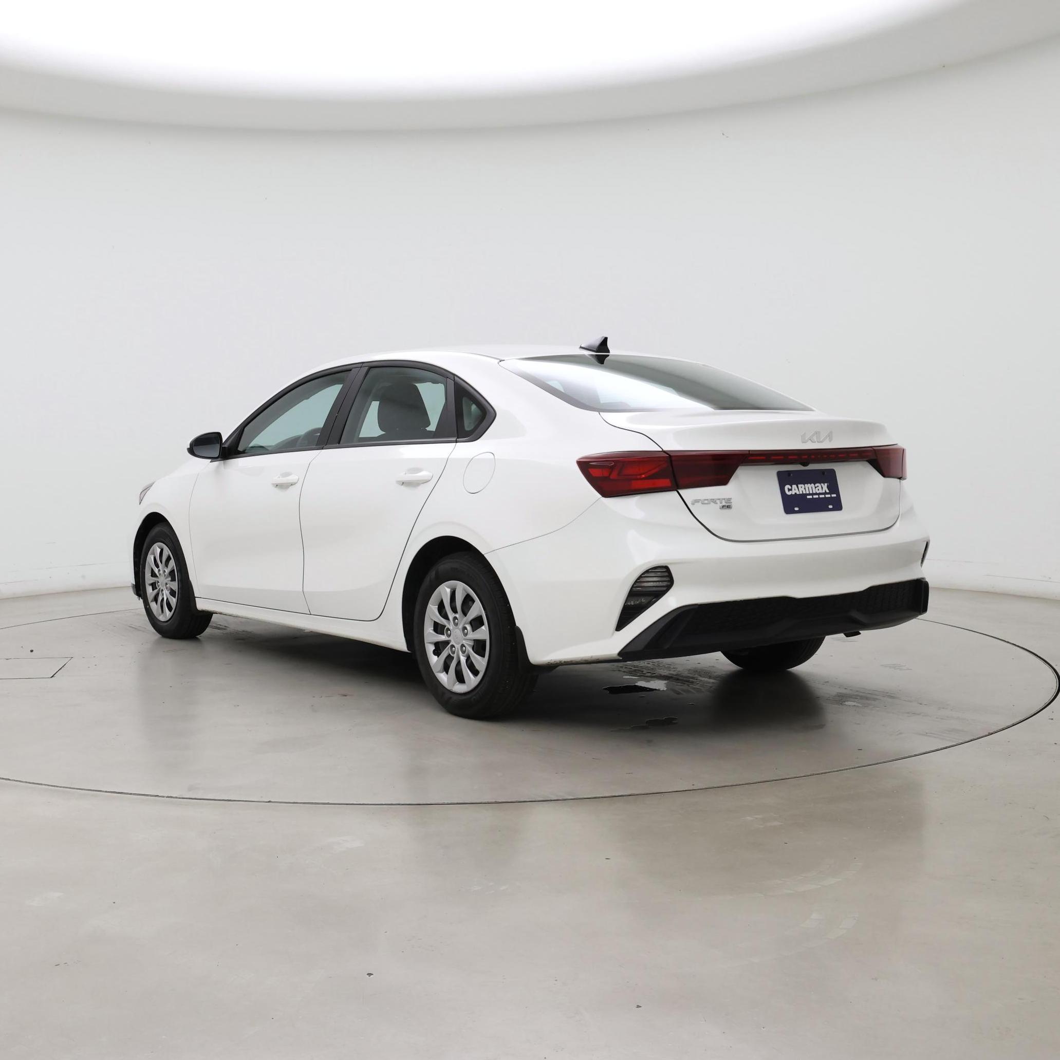 Thumbnail: 2024 Kia Forte - 2