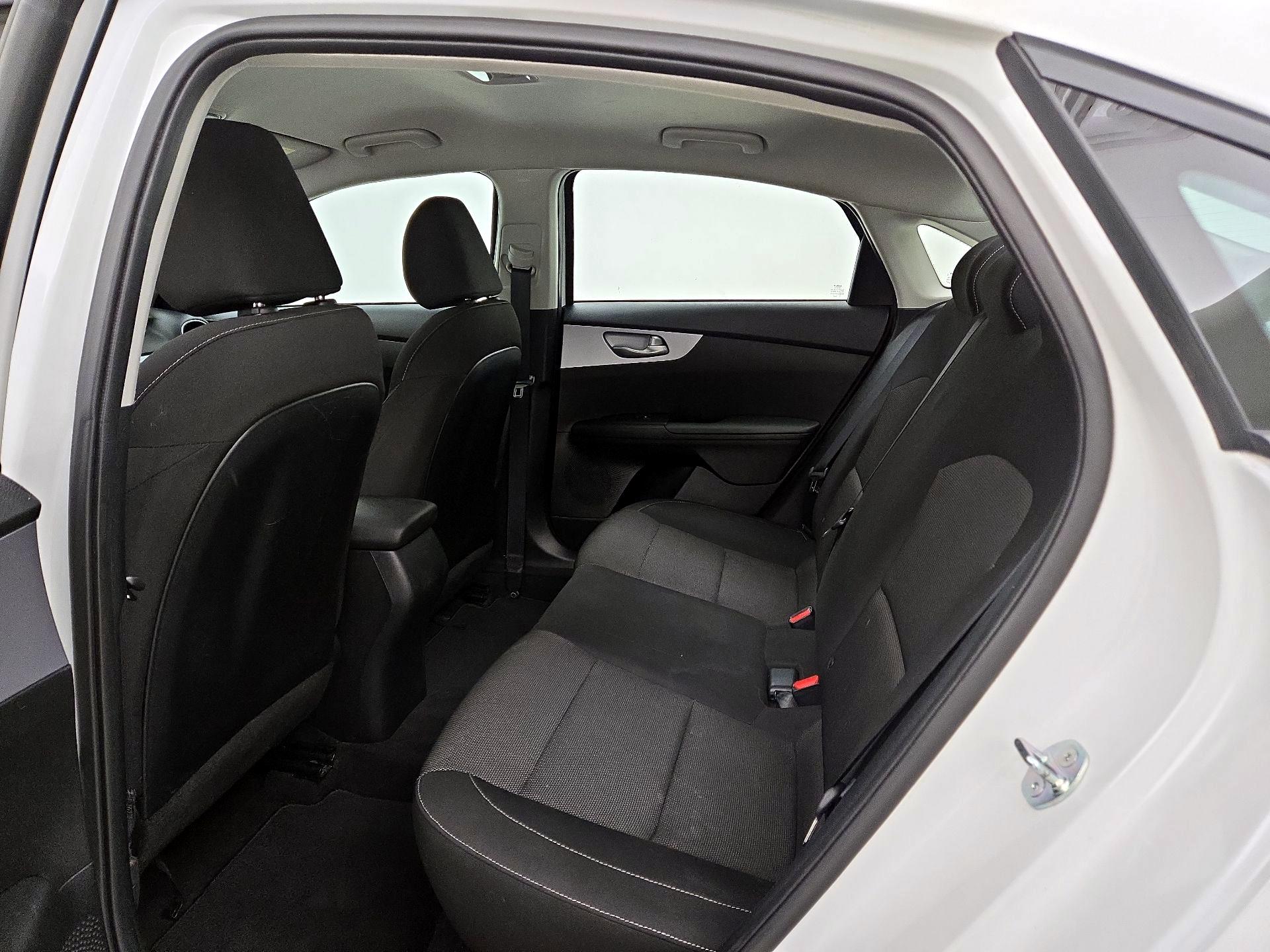 Thumbnail: 2024 Kia Forte - 19