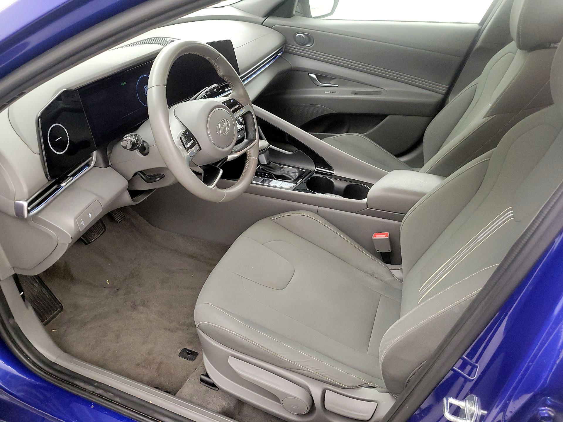 Thumbnail: 2024 Hyundai Elantra - 11