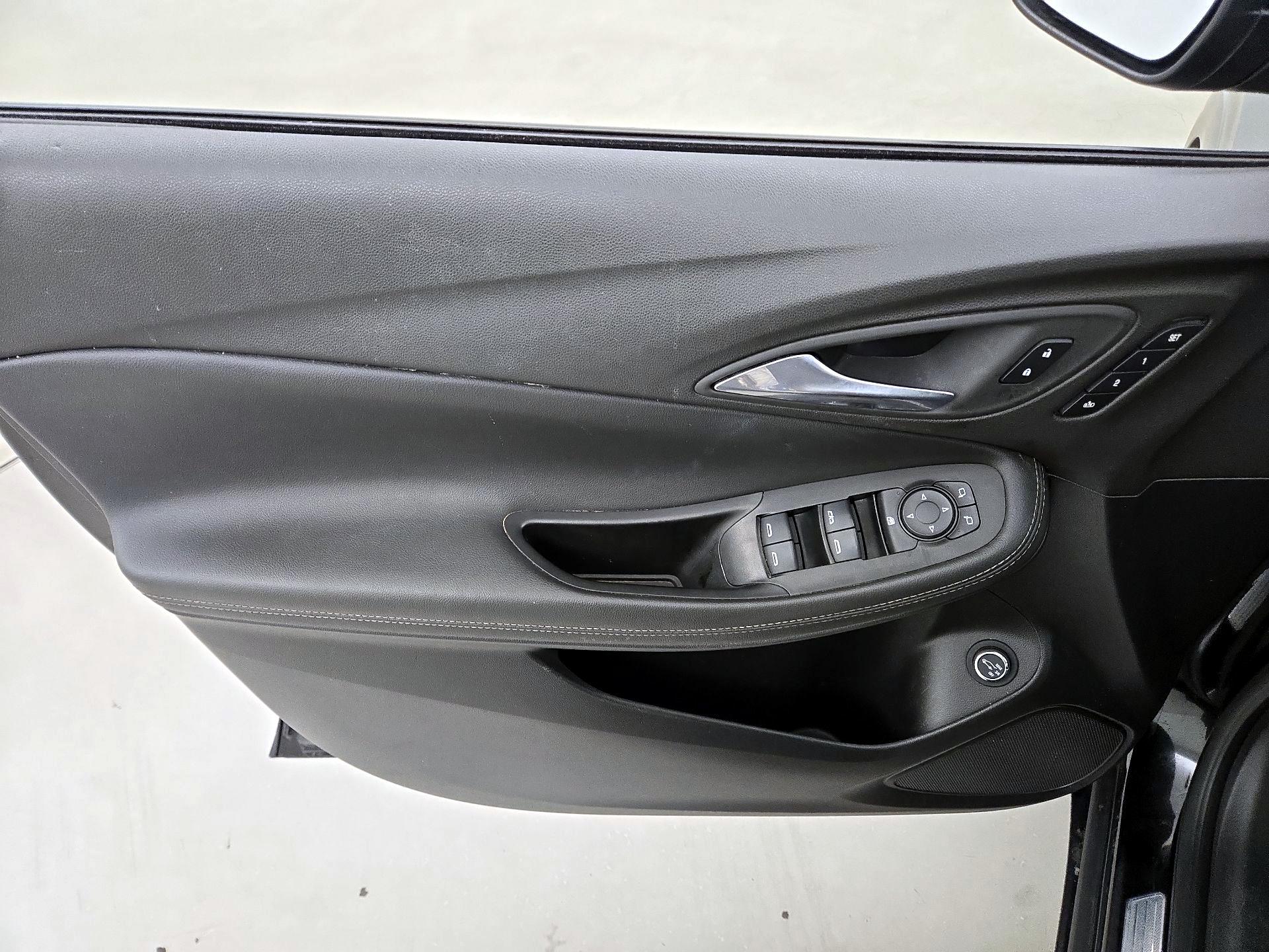 Thumbnail: 2023 Buick Encore GX - 12