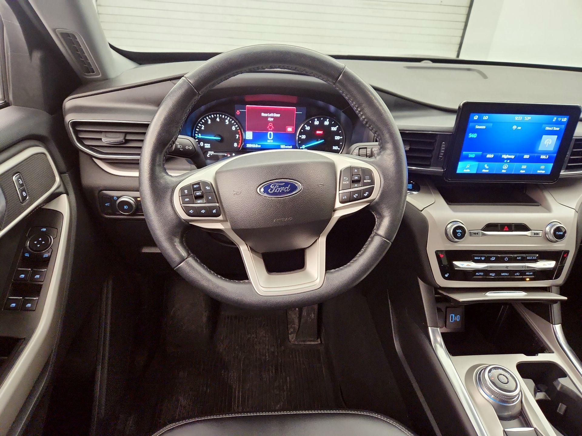 Thumbnail: 2022 Ford Explorer - 10